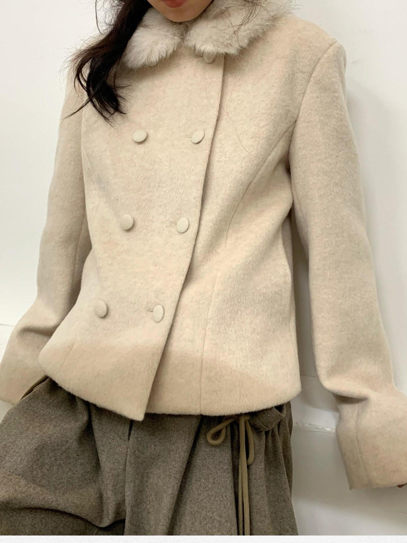 Dorydory Faux Fur Collar Double Breasted Straight Cut Women&