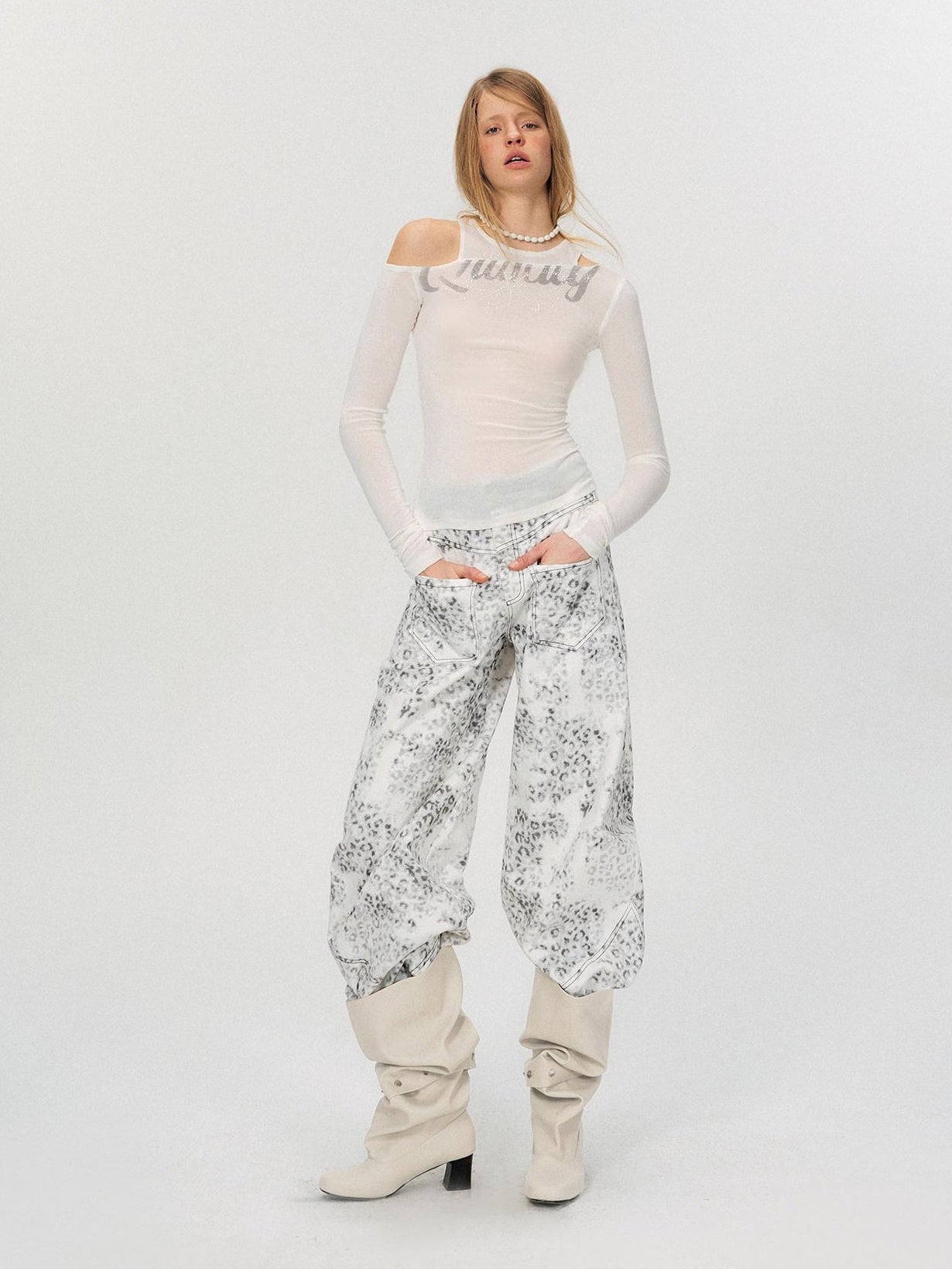 The NeverMore Rhinestone Vintage Slim Women Lyocell Blend Letter Print Long Sleeve Crop Tops