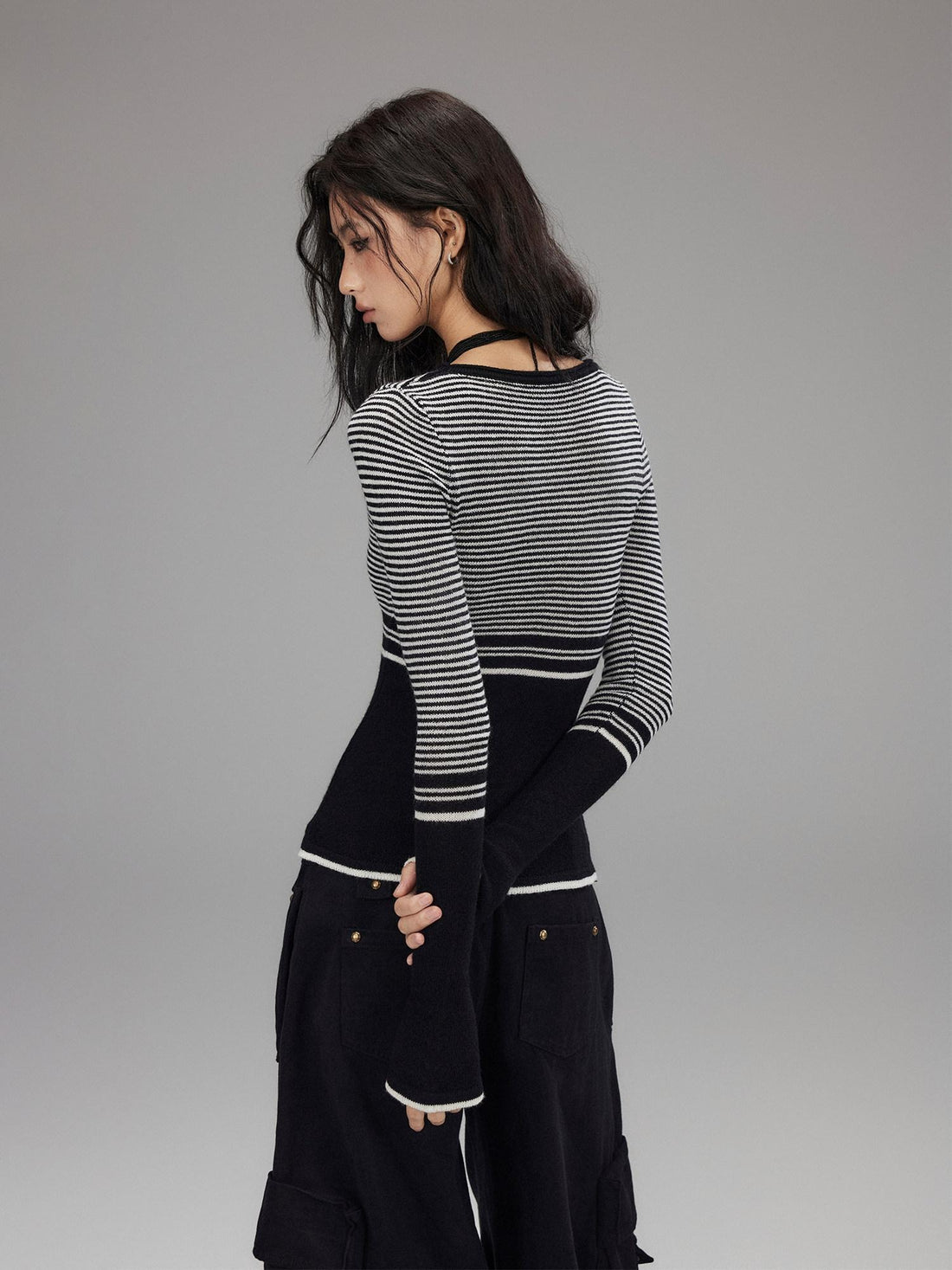 Low pixel Soft Acrylic Slim V-neck Striped Casual Women Everyday Long Sleeve T-Shirts