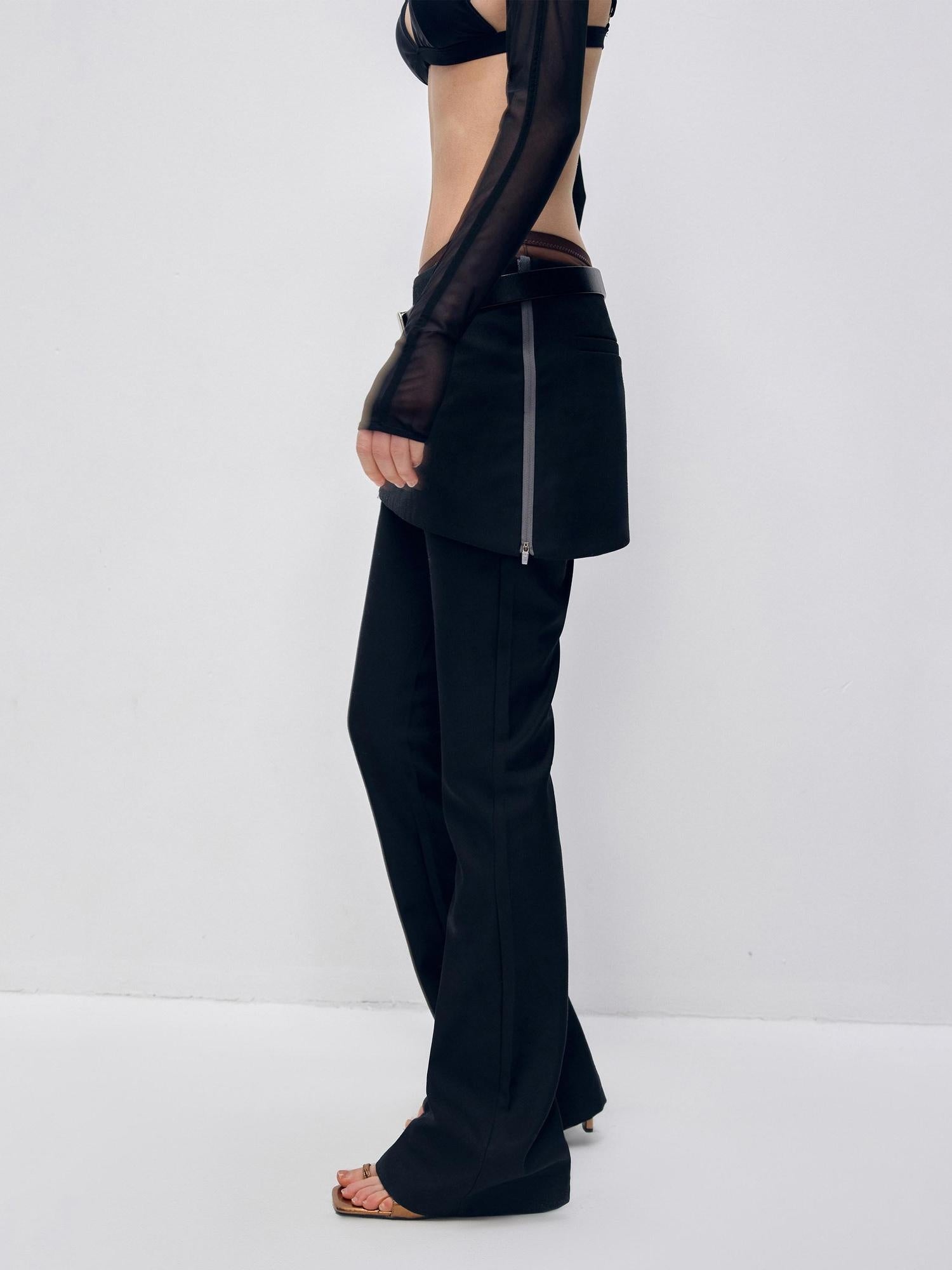 RUN TO THE FUTURE Low Waist Zip Slim Minimal Microflare Women Classic Black Flare Pants