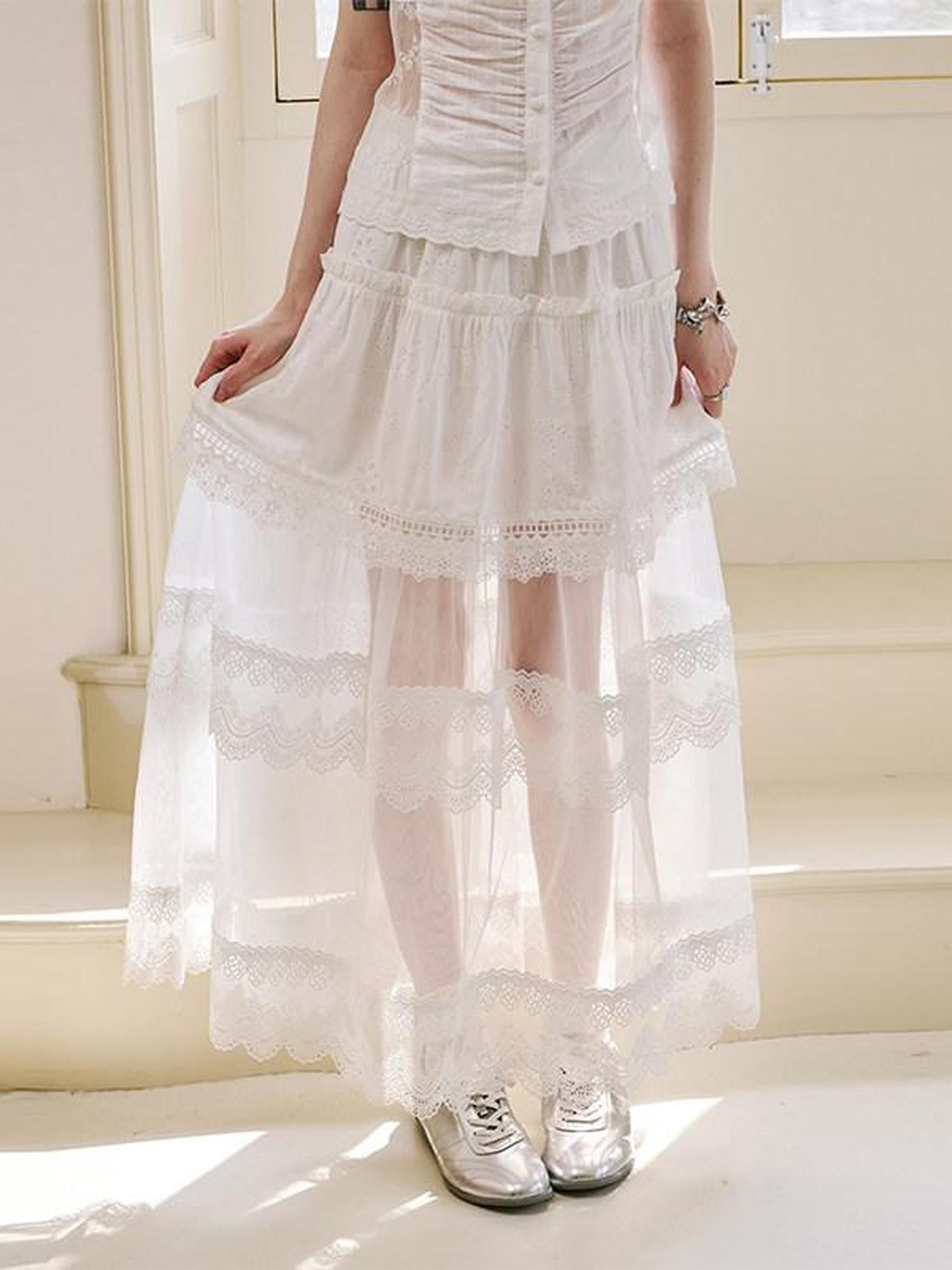 DIDDI MODA White Lace Top Petal Hem Skirt Women&