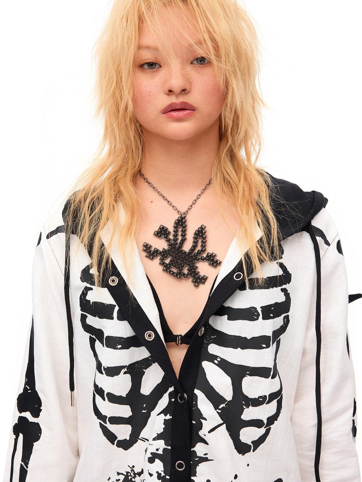 CFIERCE Studded Rabbit Skull Pendant Women&