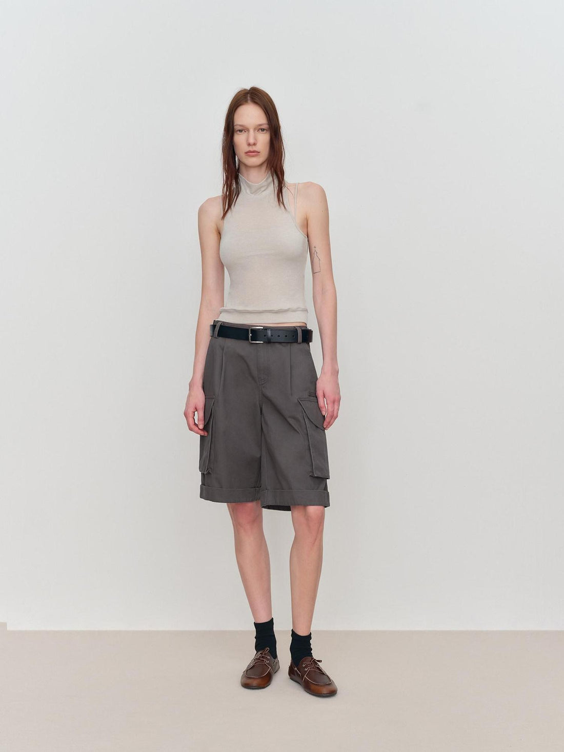 RUN TO THE FUTURE Low Rise Pockets Wide Leg Loose Cotton Women Dark Gray Zip Fly Short Trousers