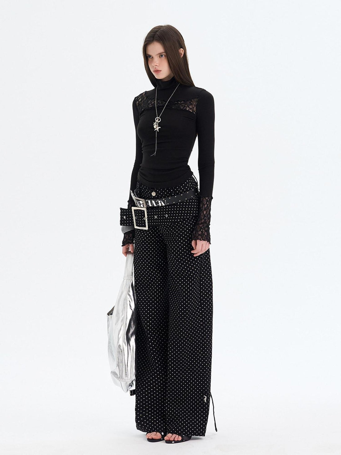 The NeverMore Sexy Slim Viscose Knit High Neck Women Splice Black White Long Sleeve T-Shirts