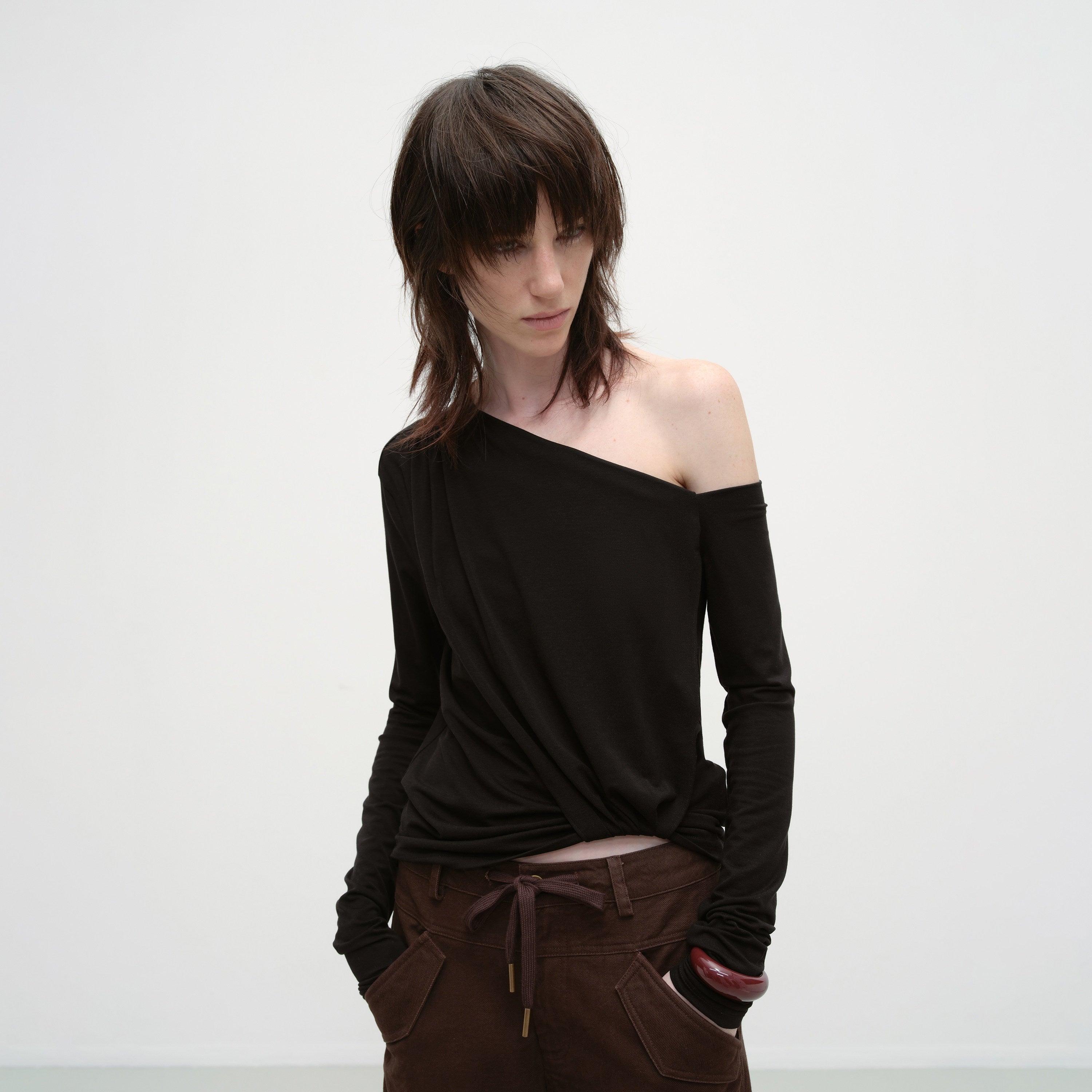 RUN_TO_THE_FUTURE_Moisture_Wicking_Lyocell_Slim_Asymmetric_Neck_Ruched_Long_Sleeve_T-Shirts_MISSTT