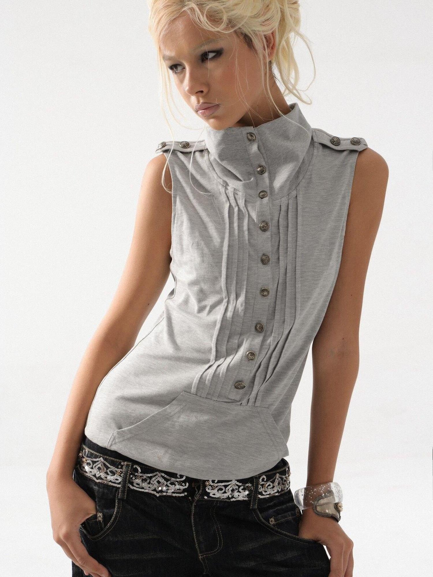 DoublePunch Metal Button Epaulet Convertible Half High Neck Women&