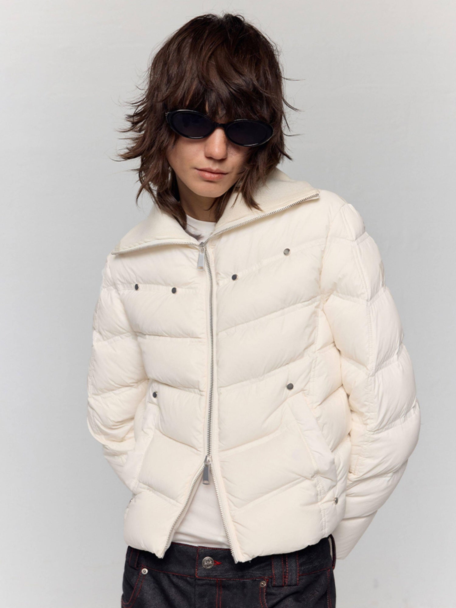 RUN TO THE FUTURE 90% White Duck Down Warm Short Straight Retro Cream Nylon Zipper Down Jackets