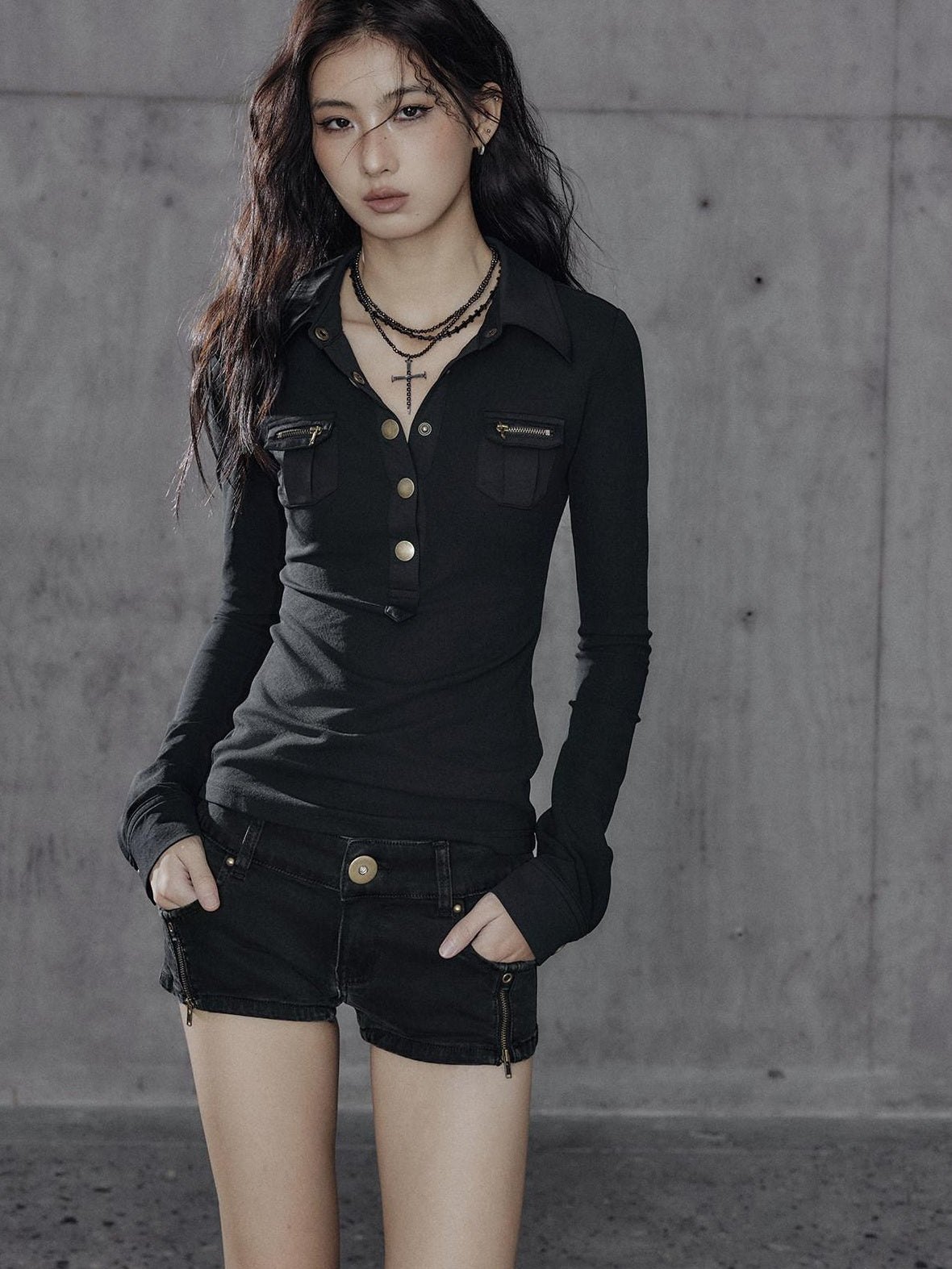 Low pixel Slim Fit Utility Knit Pullover Women Black Turndown Collar Long Sleeve T-Shirts