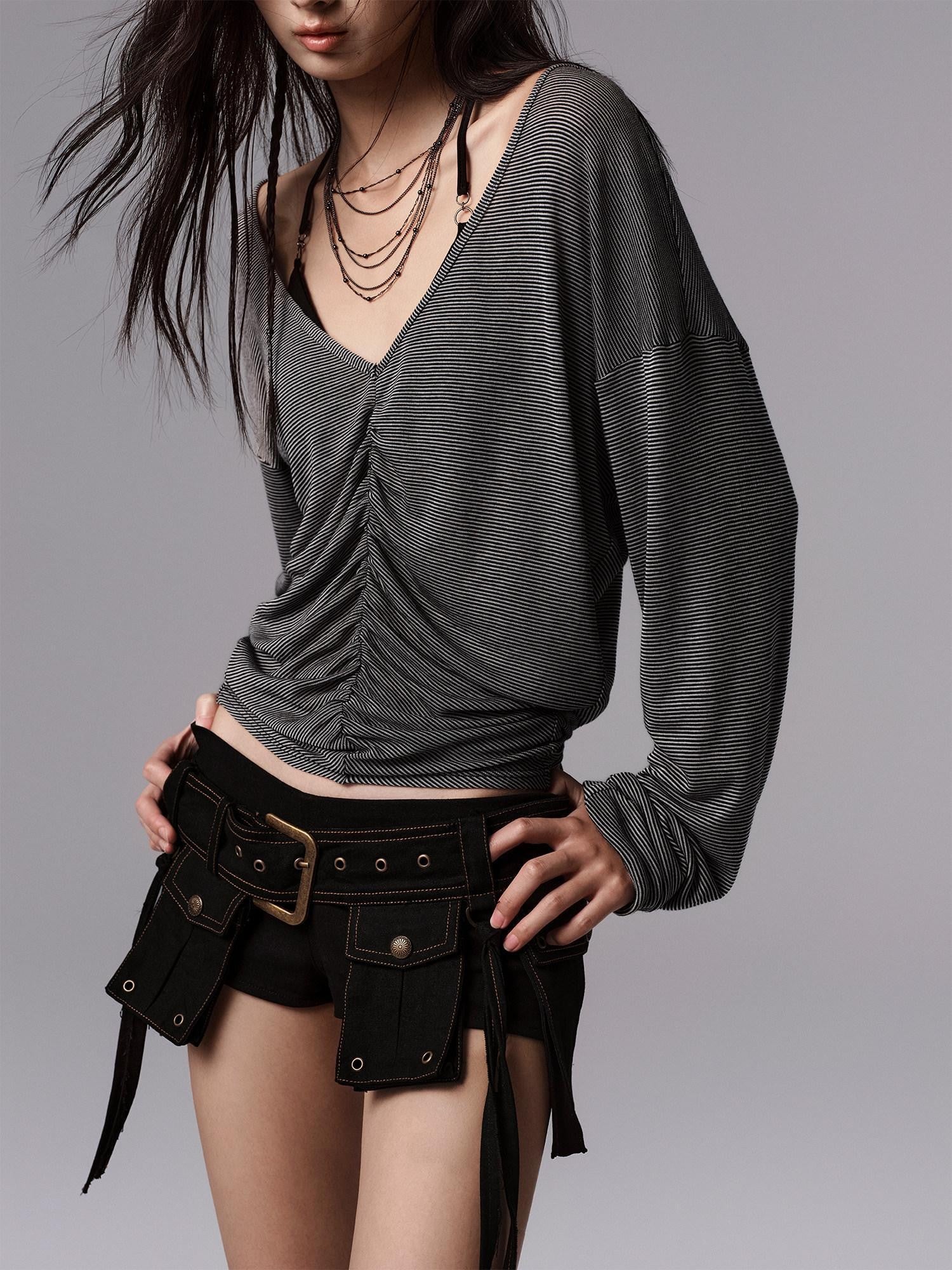 Low pixel Lyocell Blend Goth Fitted V-neck Striped Women Long Sleeve Crop Tops
