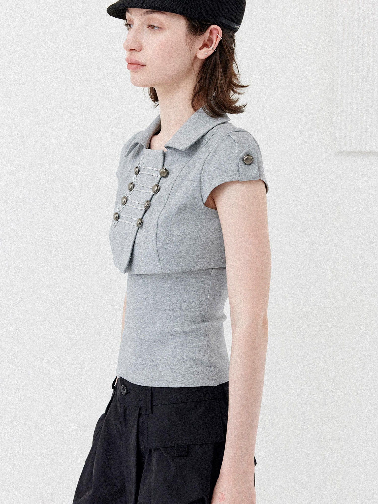 DKZ OFFICIAL Grey Double Breasted Cropped Collared Women&