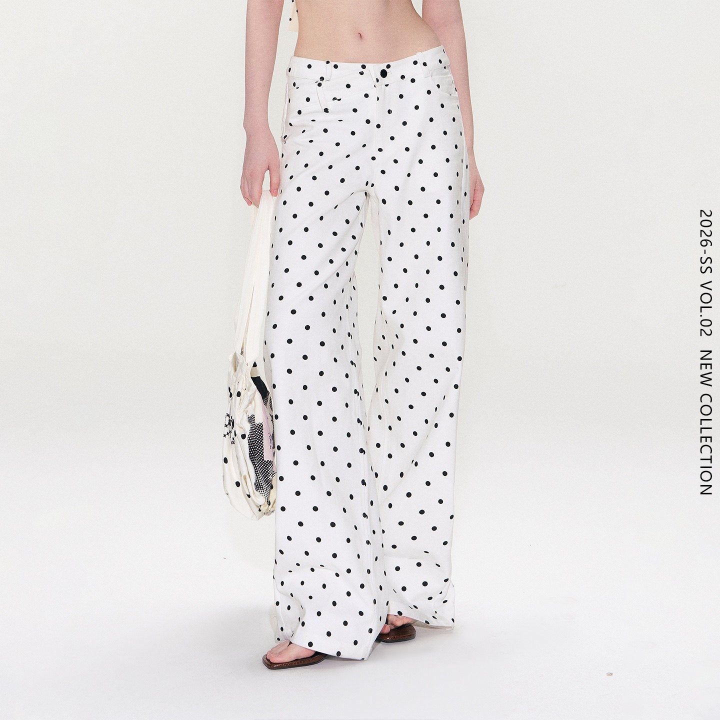 The NeverMore White Polka Dot V Waist Loose Fit Button Fly Women Denim Straight Leg Jeans