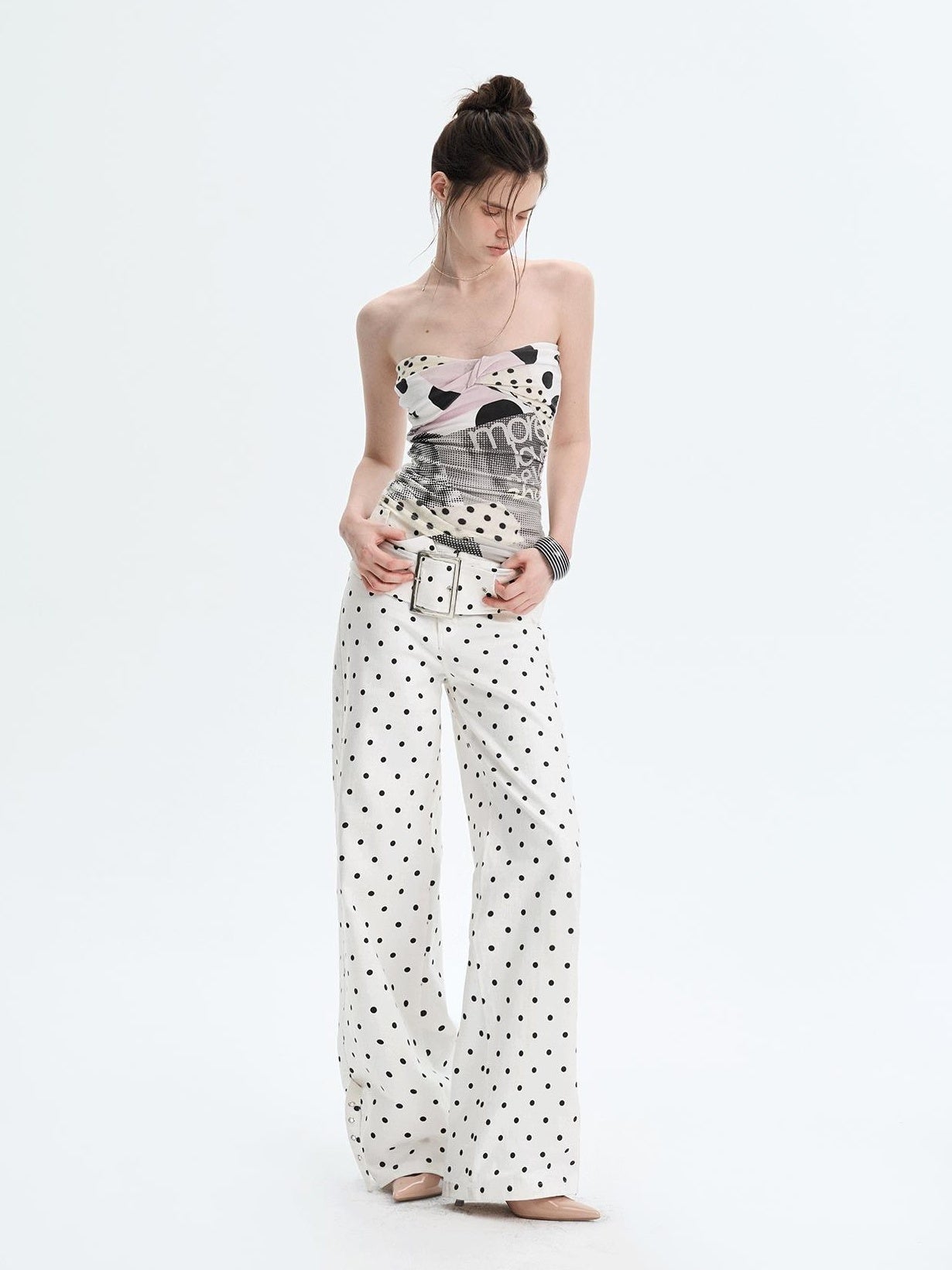 The NeverMore White Polka Dot V Waist Loose Fit Button Fly Women Denim Straight Leg Jeans