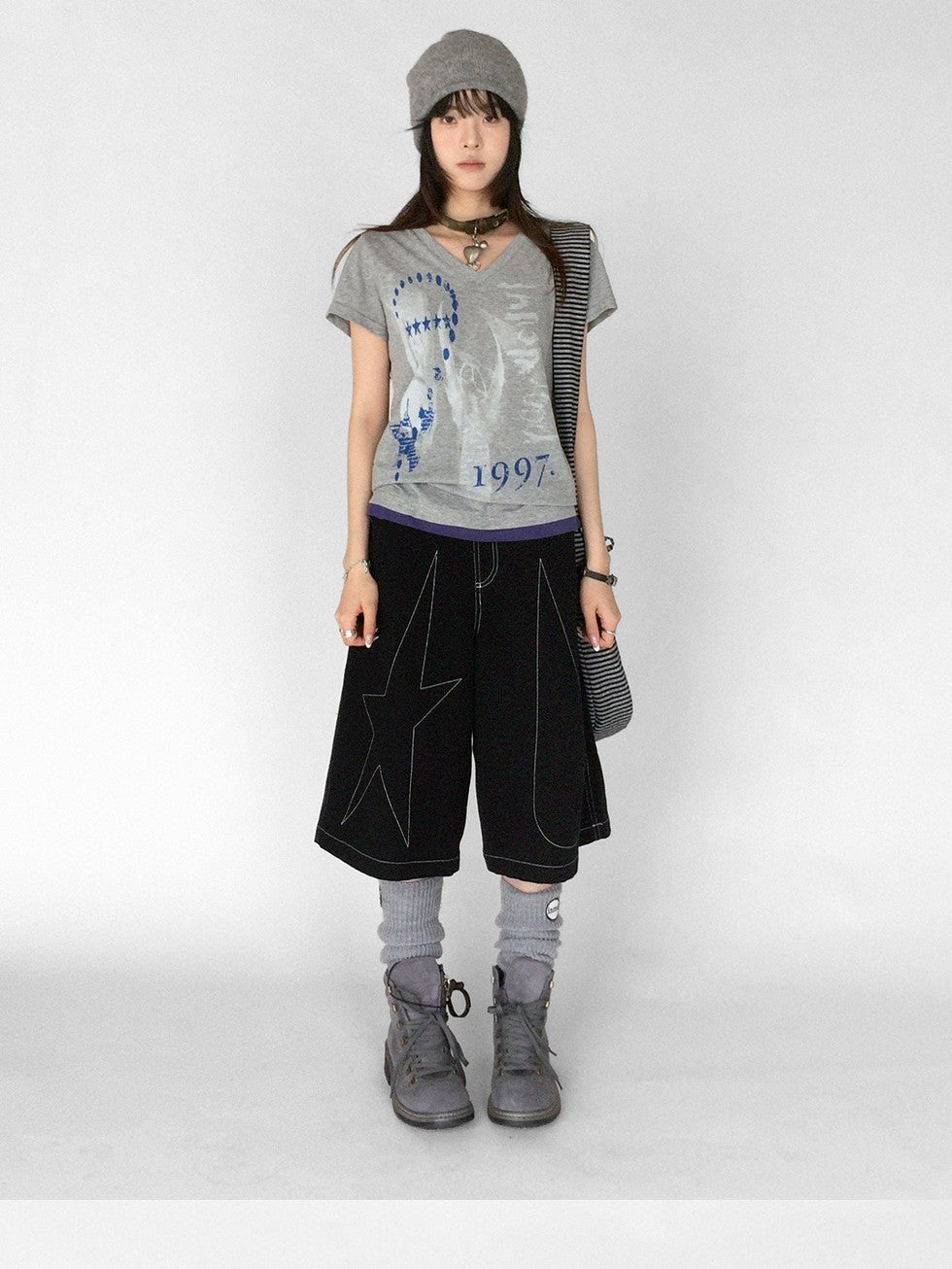 innomoood Heather Distressed Print Colorblock V-neck Women&