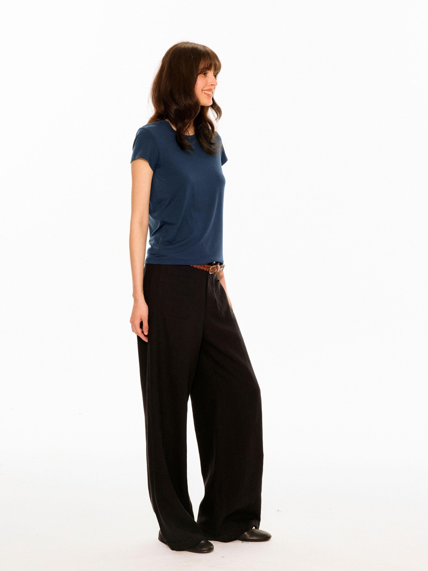 Northbutsouth Multicolor Round Neck Slim Crop Women&