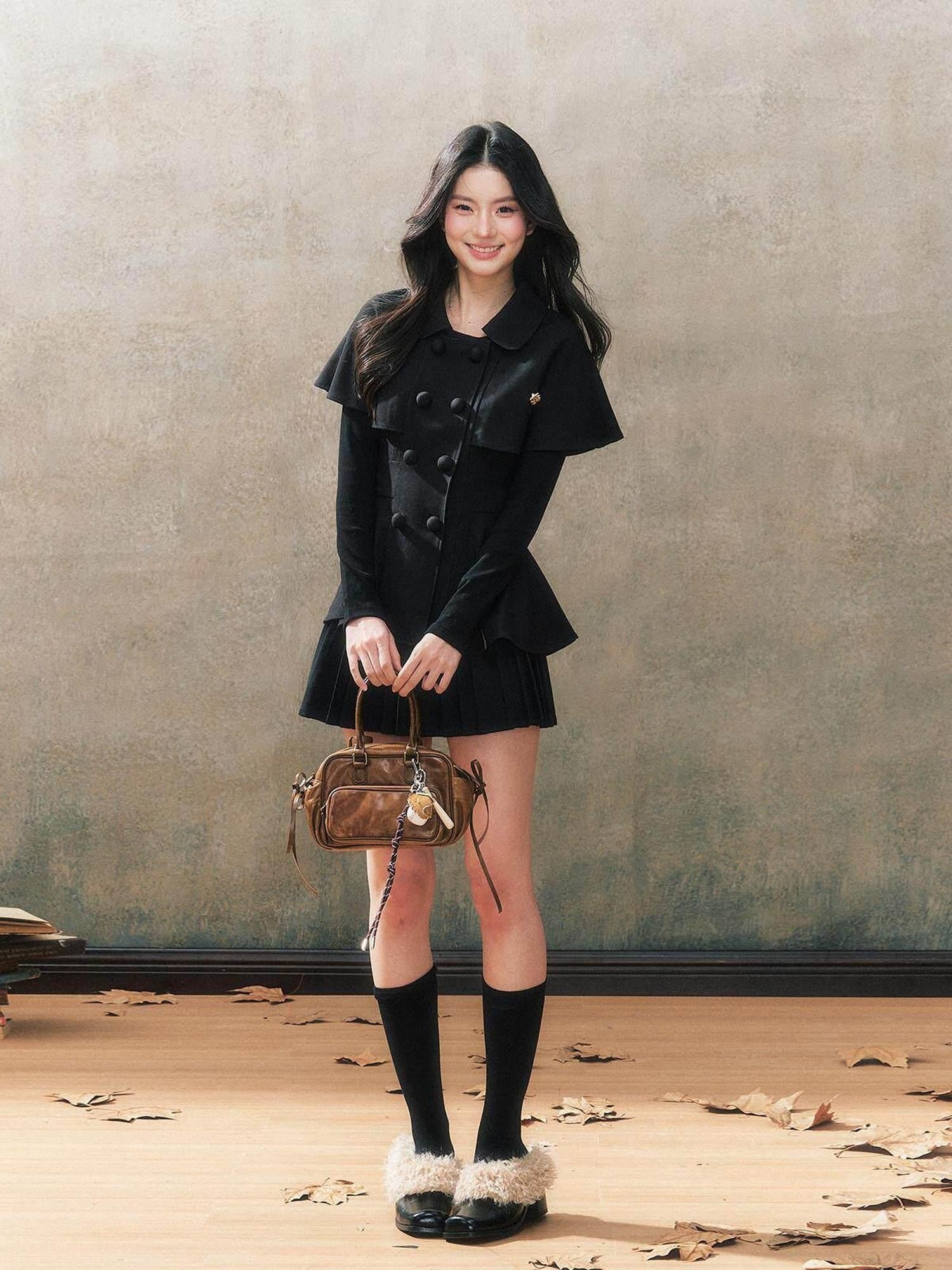 7Shiftin Black Cape Long Sleeve Jacket Pleated Skirt Preppy Women&