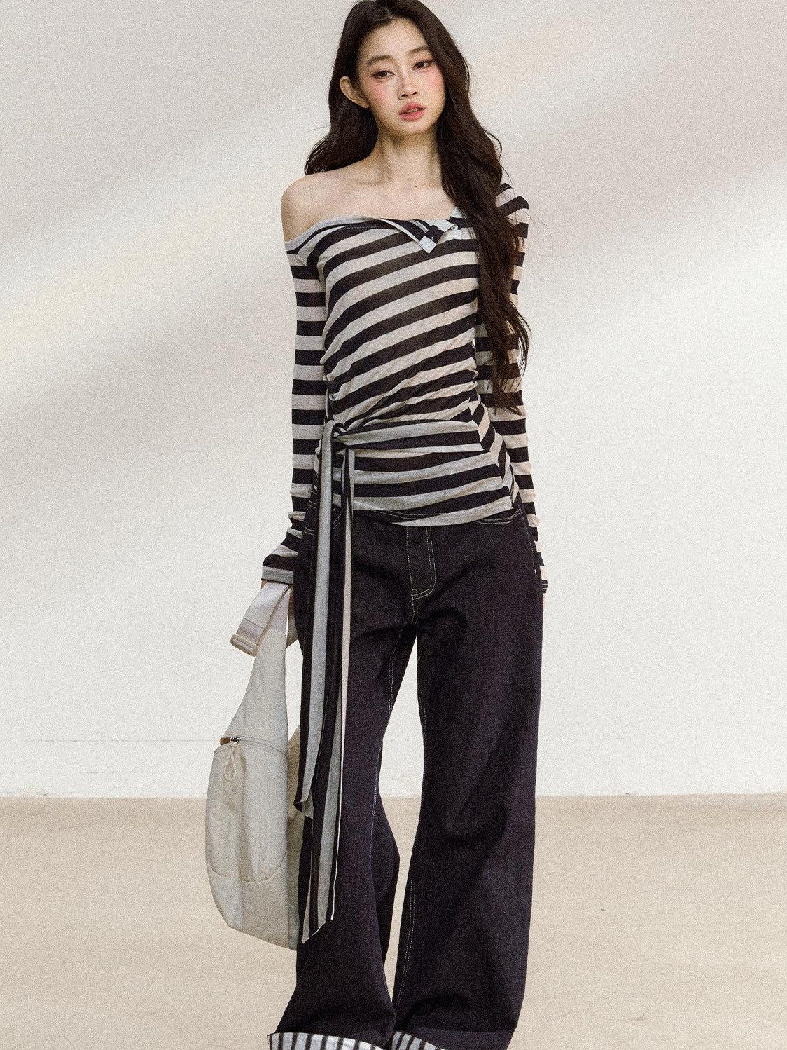 7Shiftin Black White Striped Asymmetric Tie Shoulder Women&