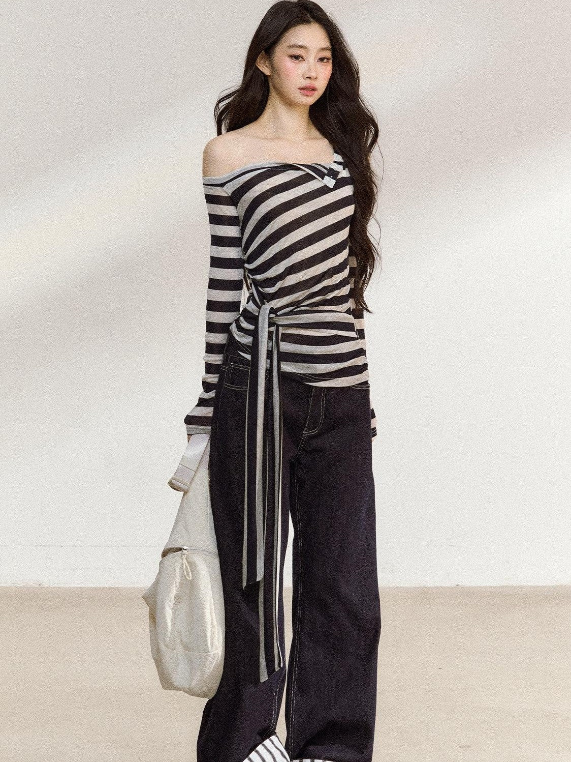 7Shiftin Black White Striped Asymmetric Tie Shoulder Women&