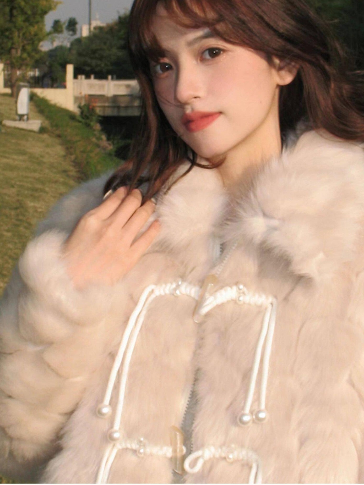 7Shiftin Cream Academy Style Original Design Women&
