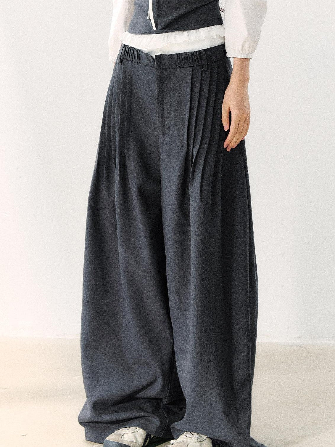 7Shiftin Dark Gray Pleated Wrinkle Resistant Women&