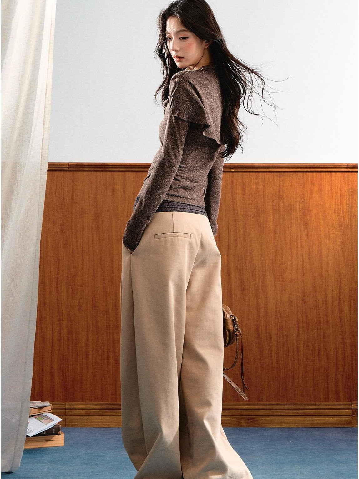 7Shiftin Double Collar Shirred Shoulder Women&