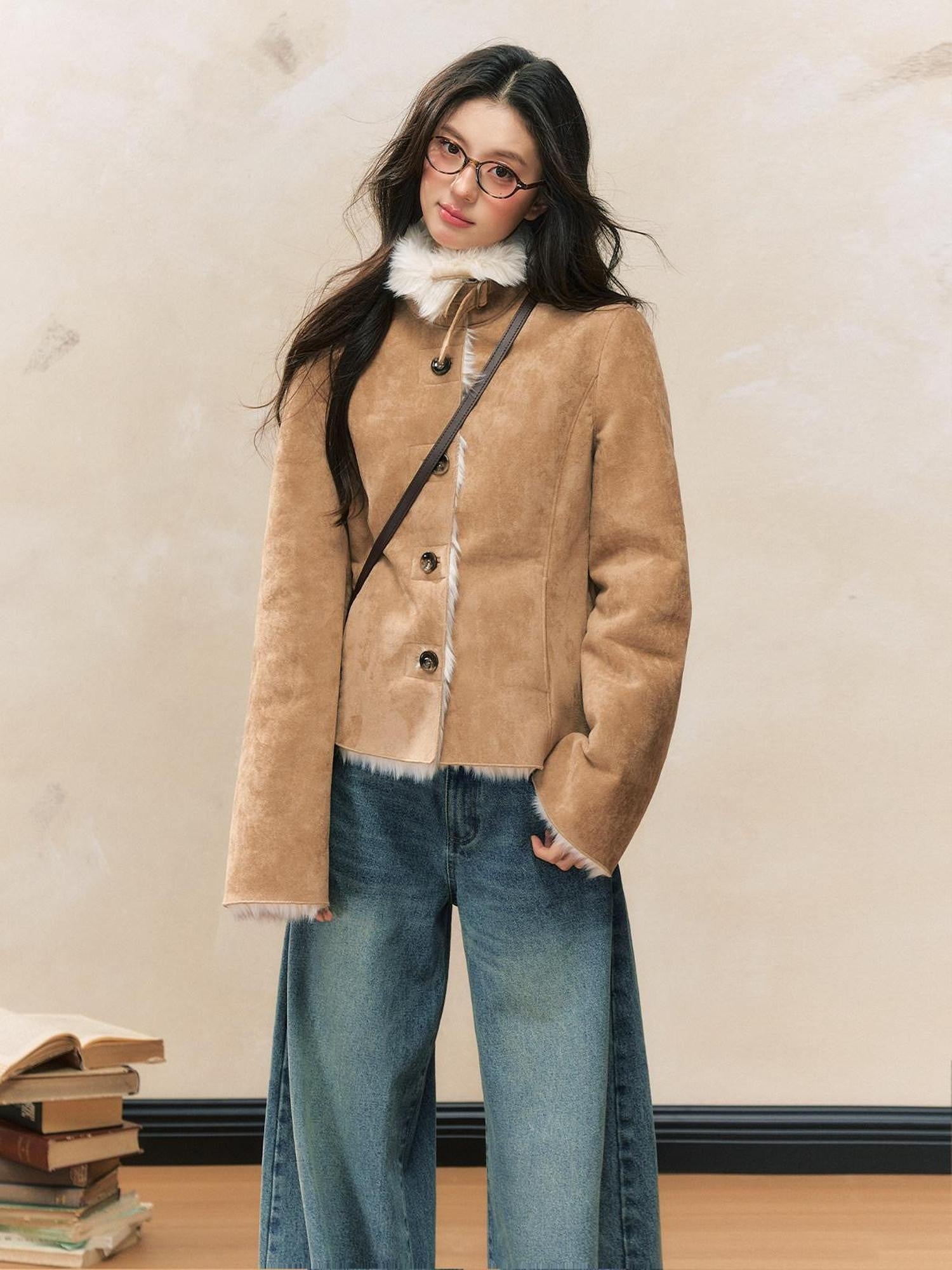 7Shiftin Khaki Slim Fit Short Plush Shearling Women&
