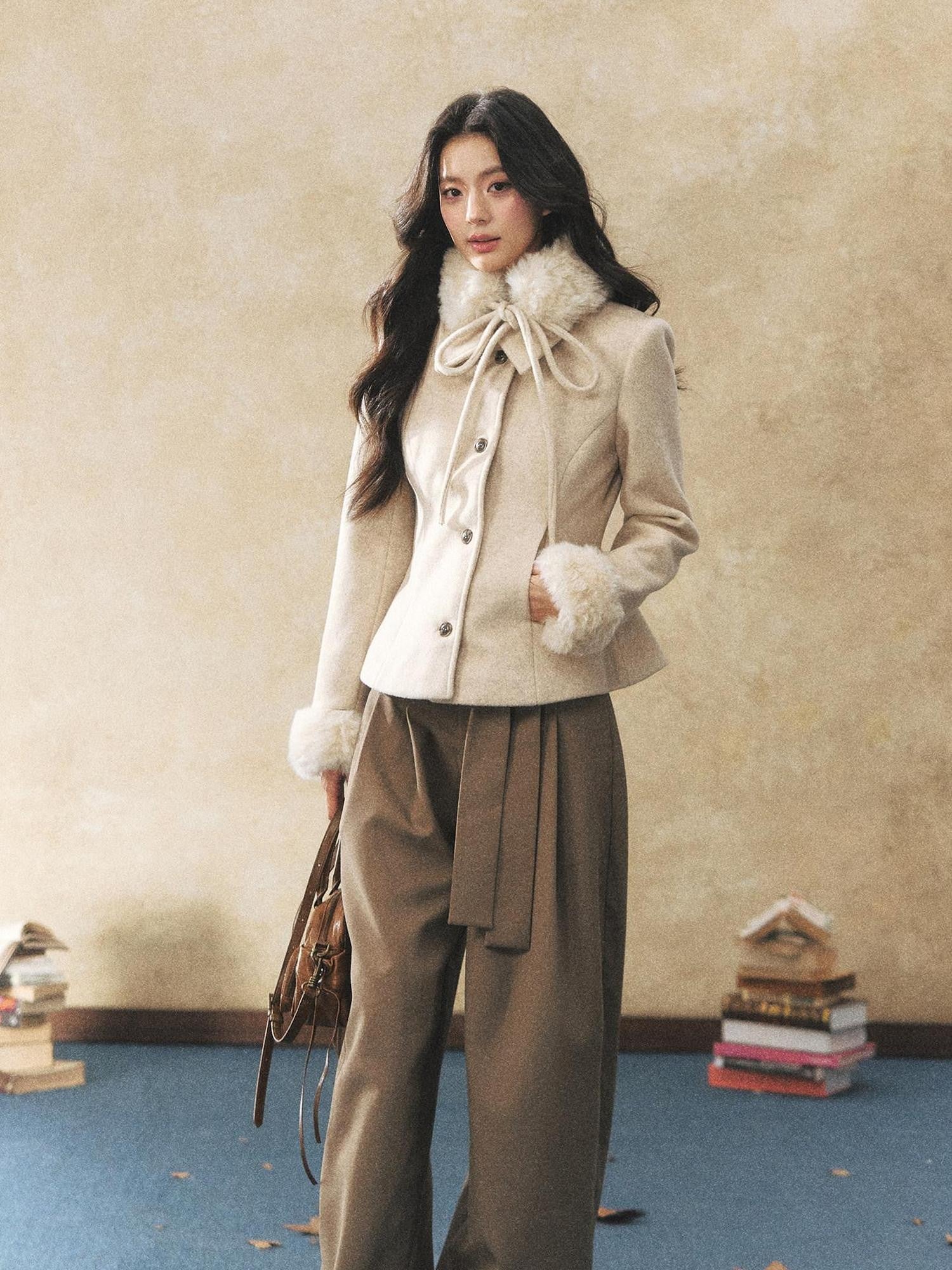 7Shiftin Oatmeal Removable Fur Collar Bow Scarf Women&