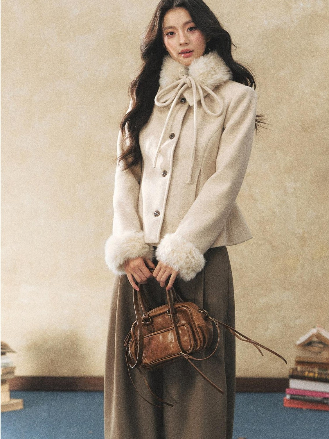 7Shiftin Oatmeal Removable Fur Collar Bow Scarf Women&