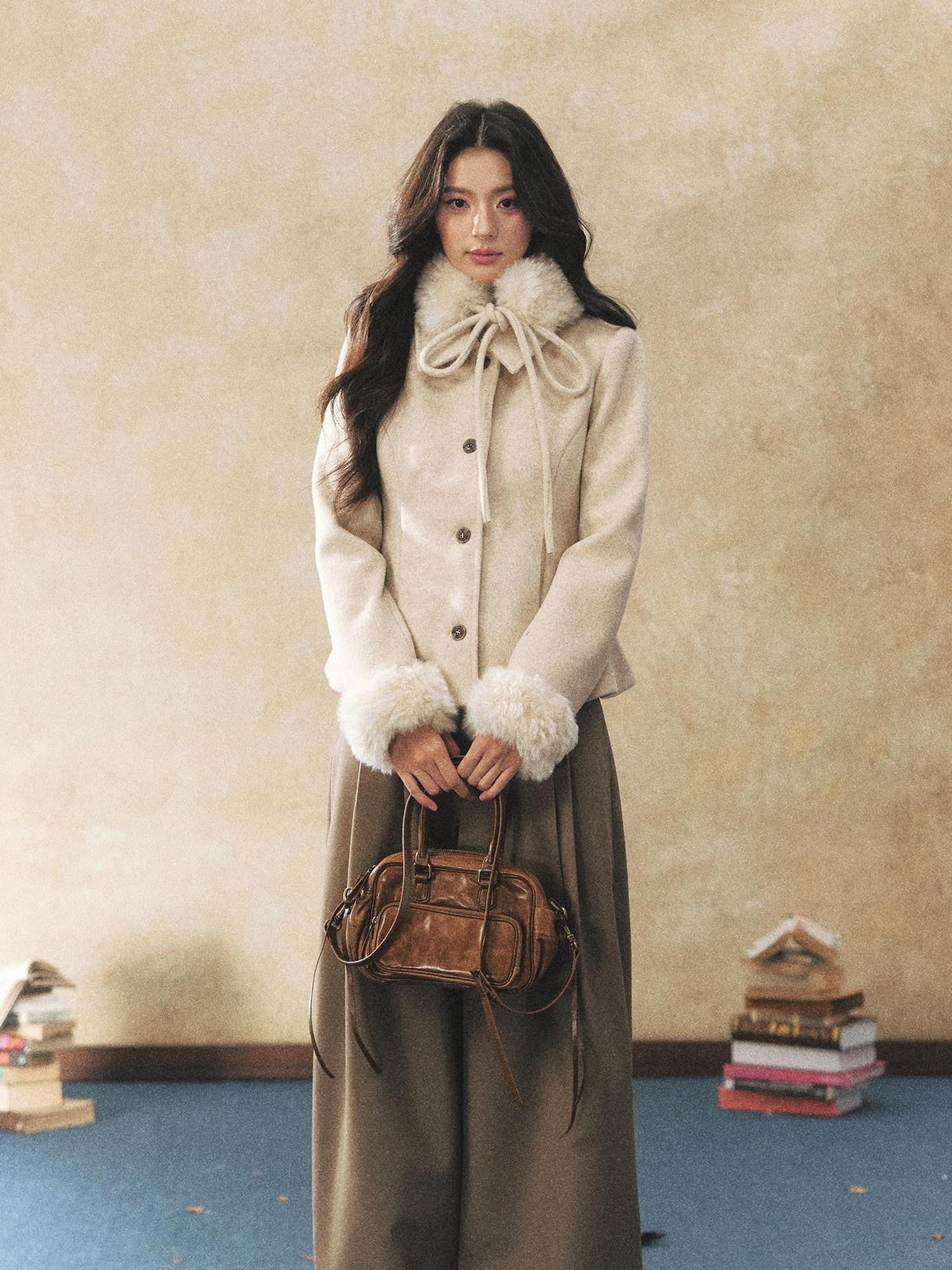 7Shiftin Oatmeal Removable Fur Collar Bow Scarf Women&