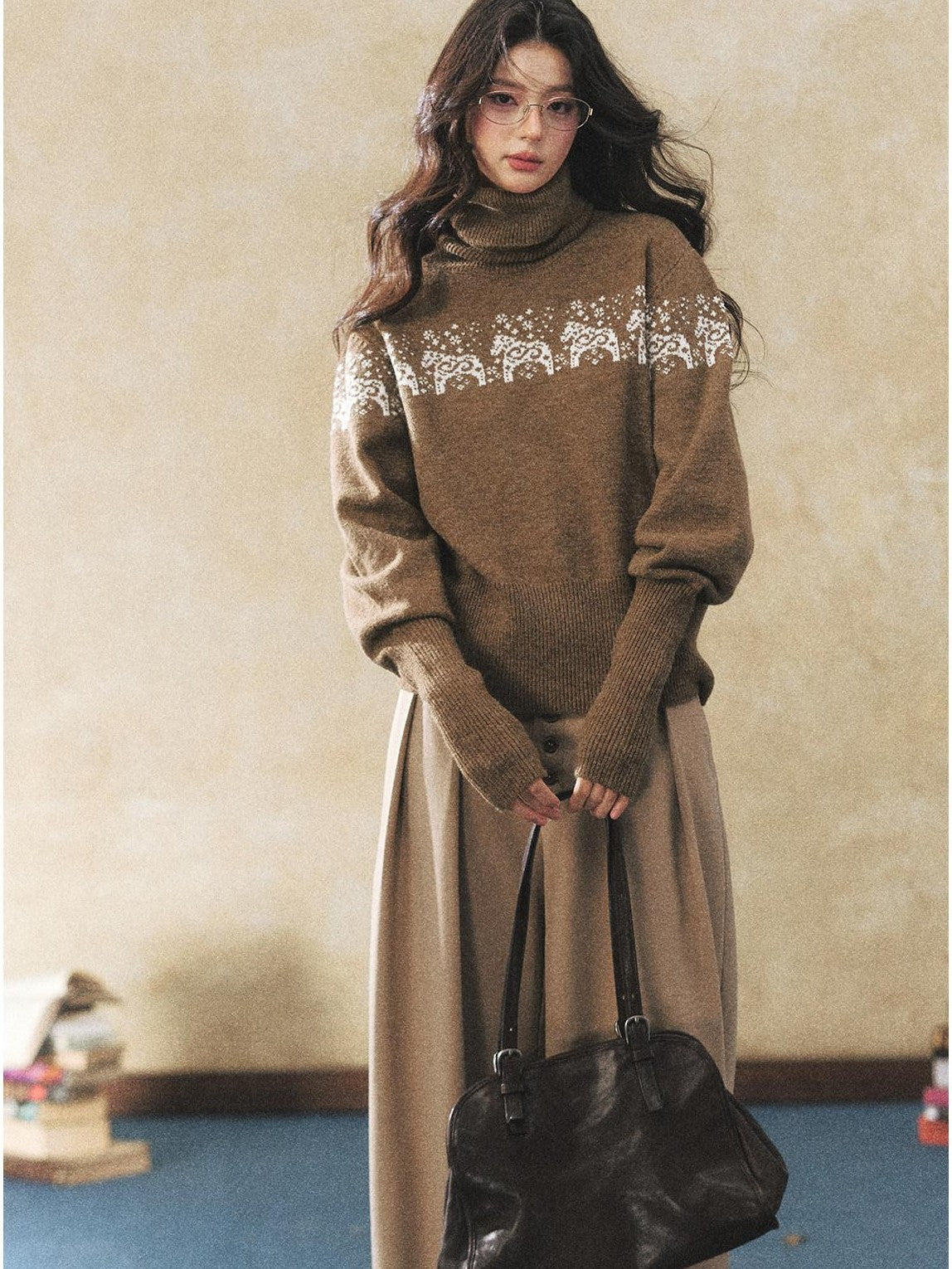 7Shiftin Two Tone Animal High Neck Loose Vintage Knit Women&