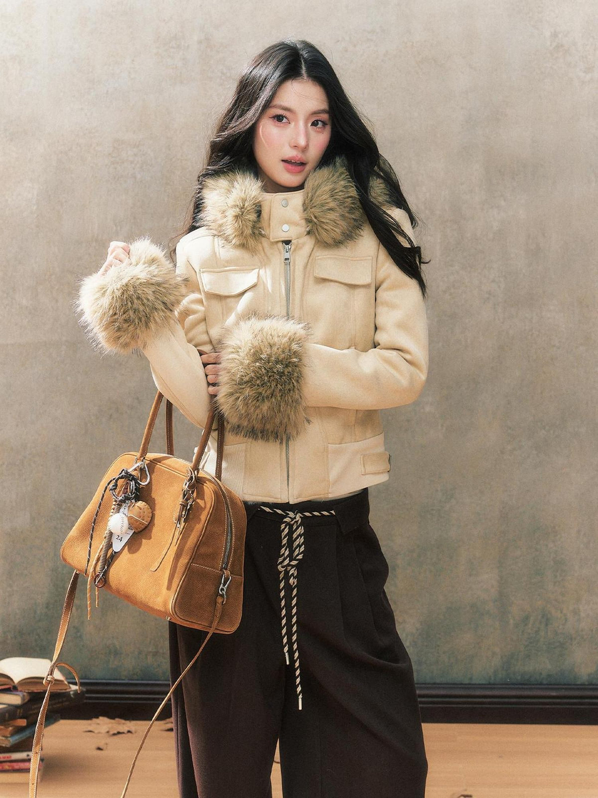7Shiftin Two Tone Hooded Faux Fur Collar Slim Fit Suede Women&