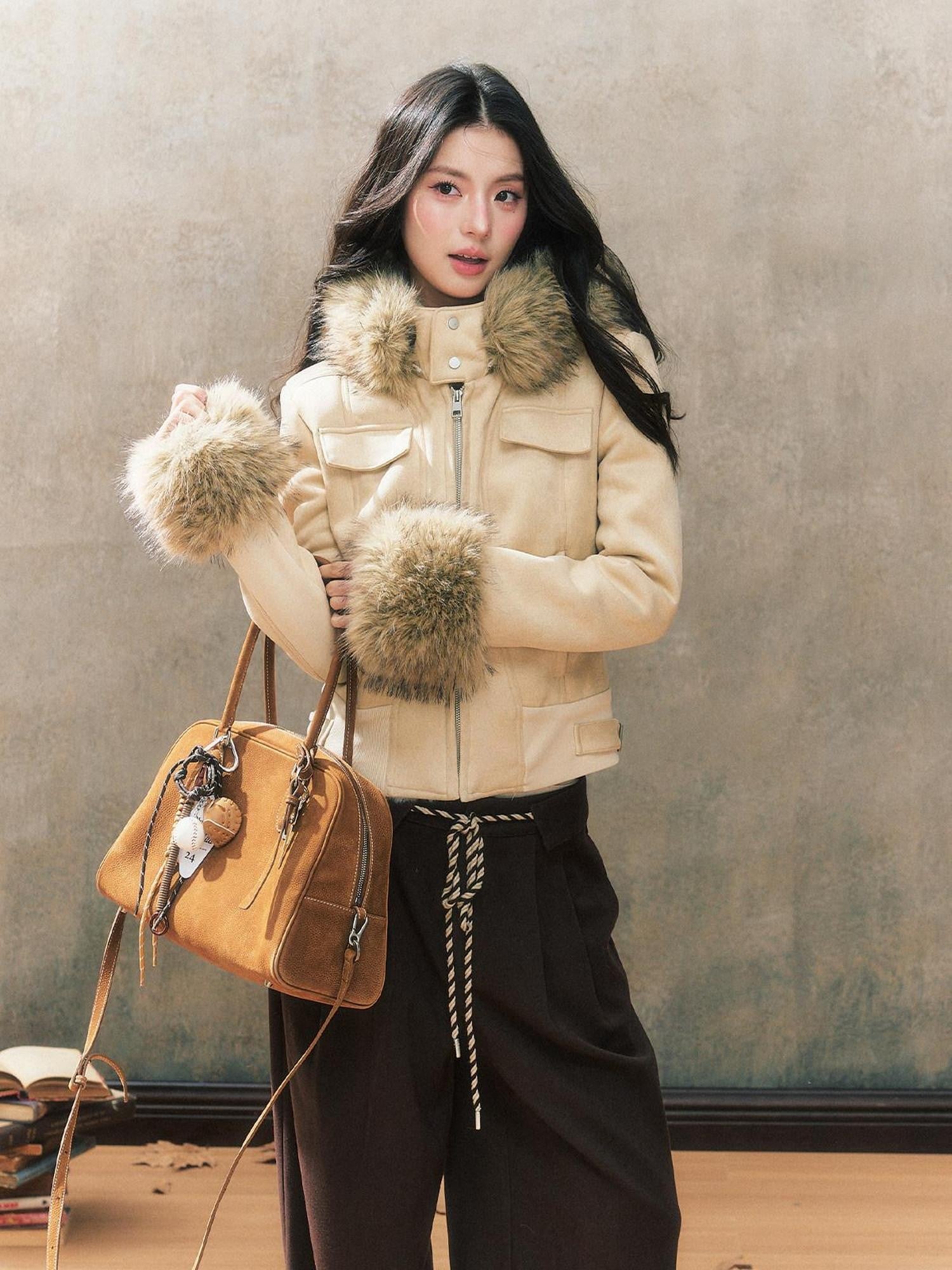 7Shiftin Two Tone Hooded Large Fur Collar Slim Women&