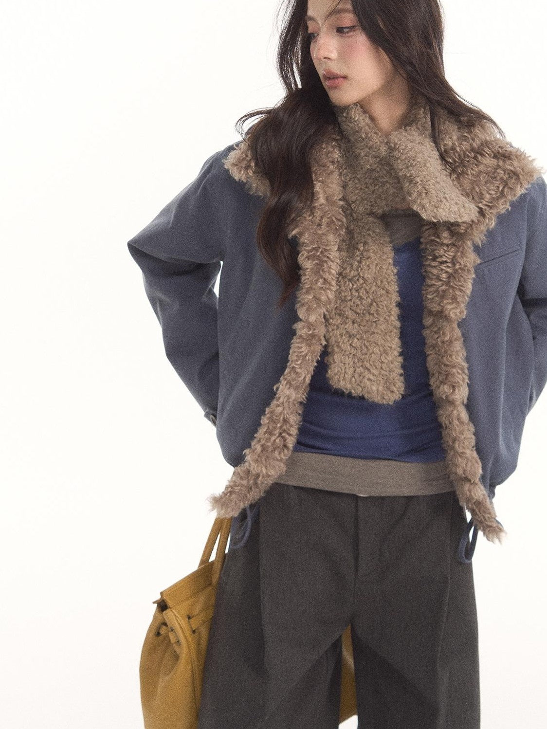 7Shiftin Vintage Contrast Trim Faux Shearling Panelled Women&
