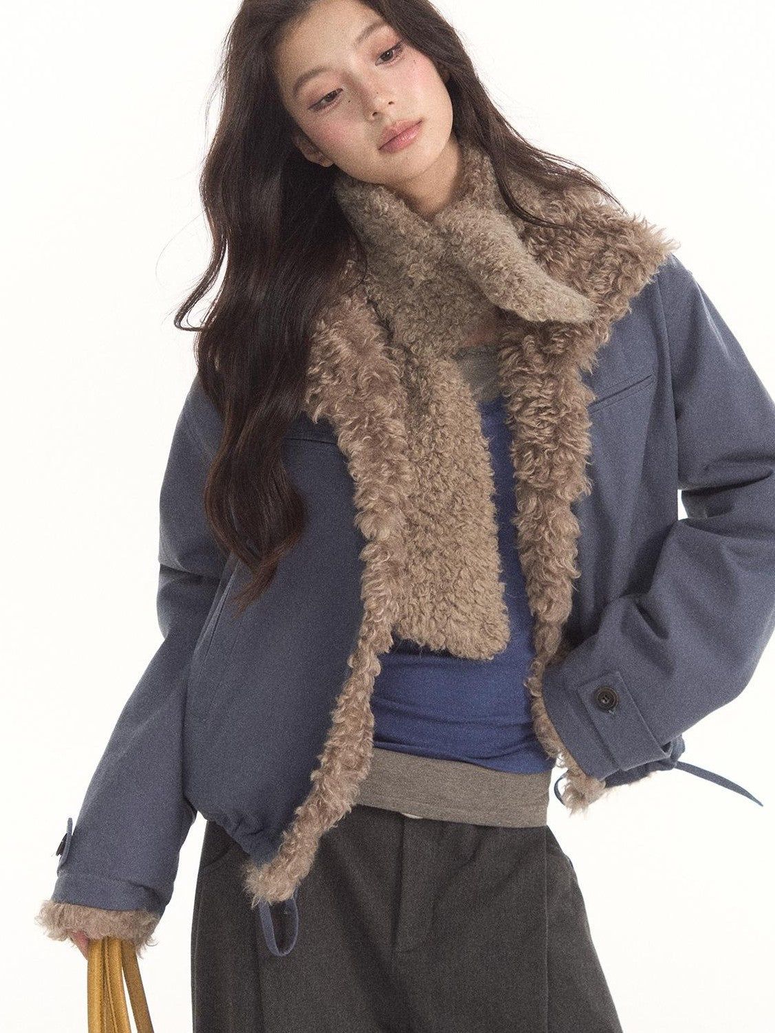 7Shiftin Vintage Contrast Trim Faux Shearling Panelled Women&