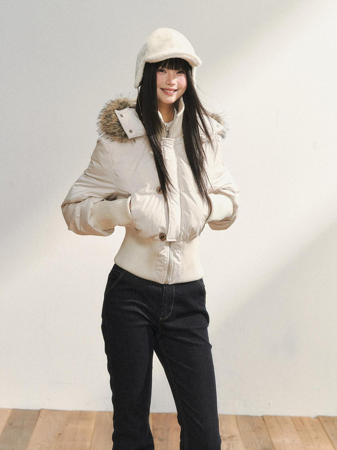 7Shiftin White Fur Collar Stand Collar Waist Cinched Women&
