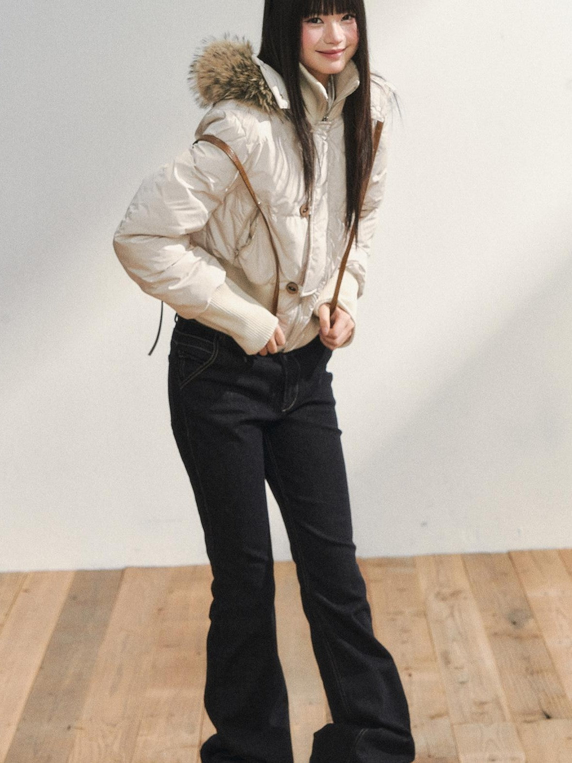 7Shiftin White Fur Collar Stand Collar Waist Cinched Women&