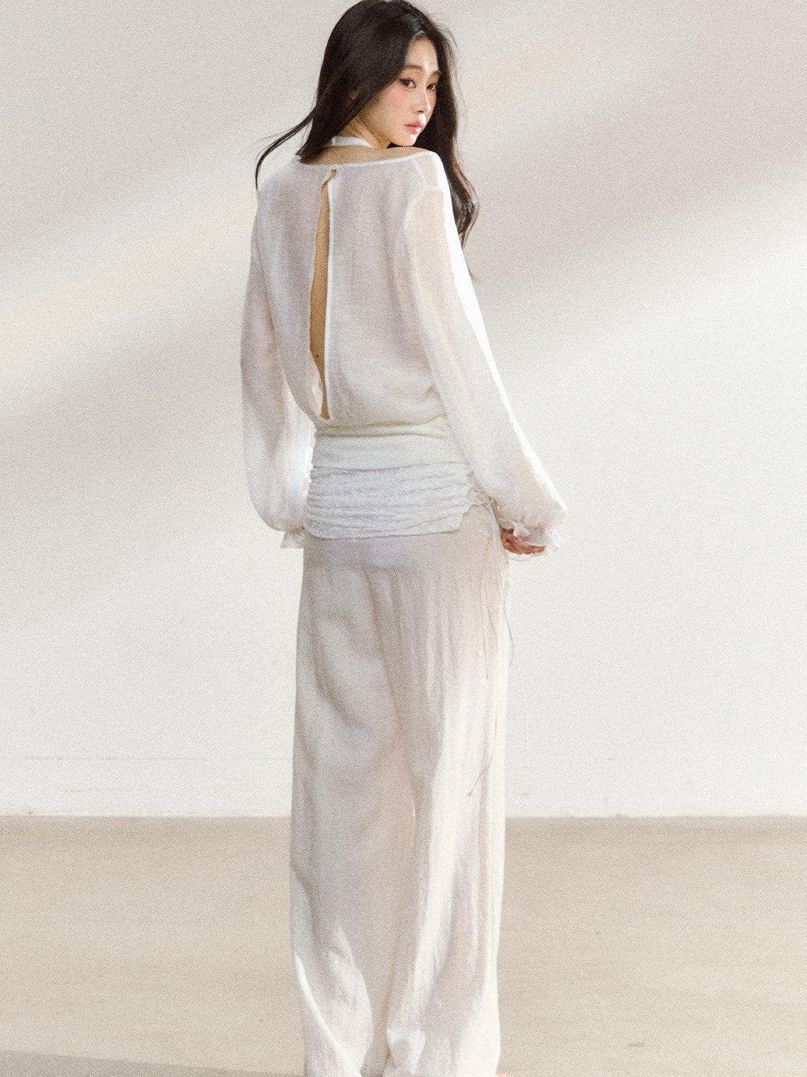 7Shiftin White Lace V-neck Long Sleeve Drapey Pants Women&
