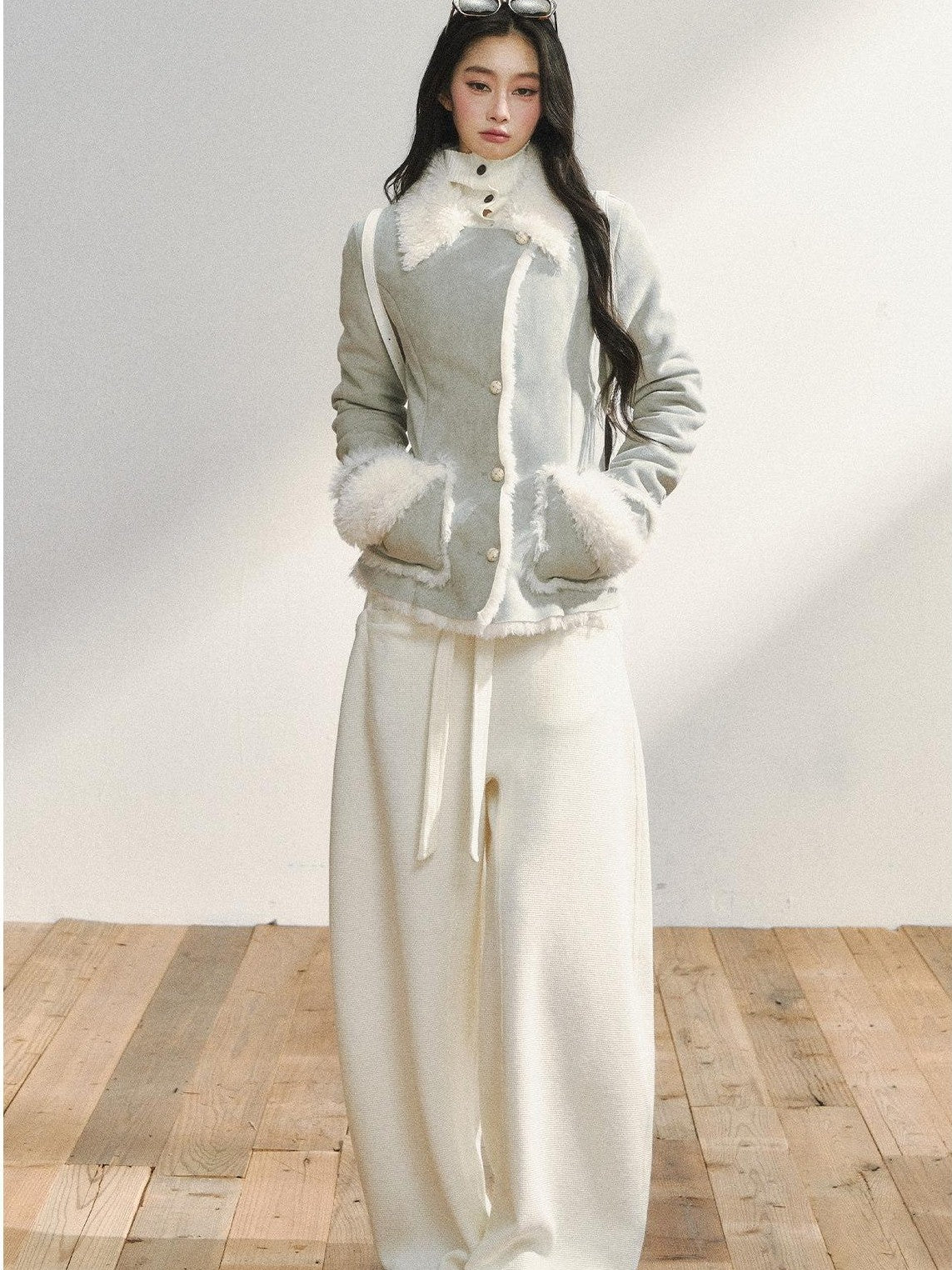 7Shiftin White Minimal Slimming Relaxed Draped Versatile Women&