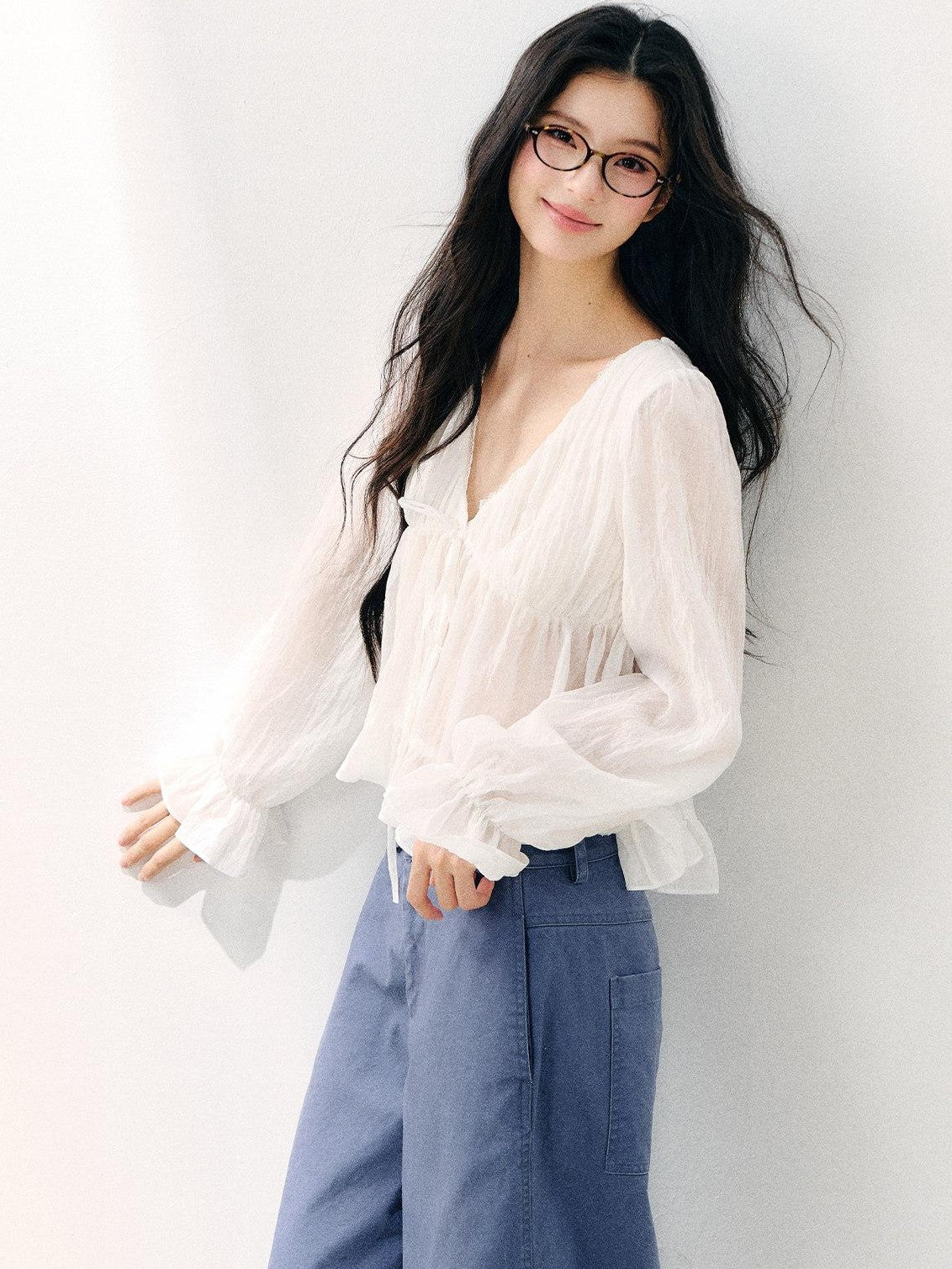 7Shiftin White Tie V-neck Double Ruffle Chiffon Women&