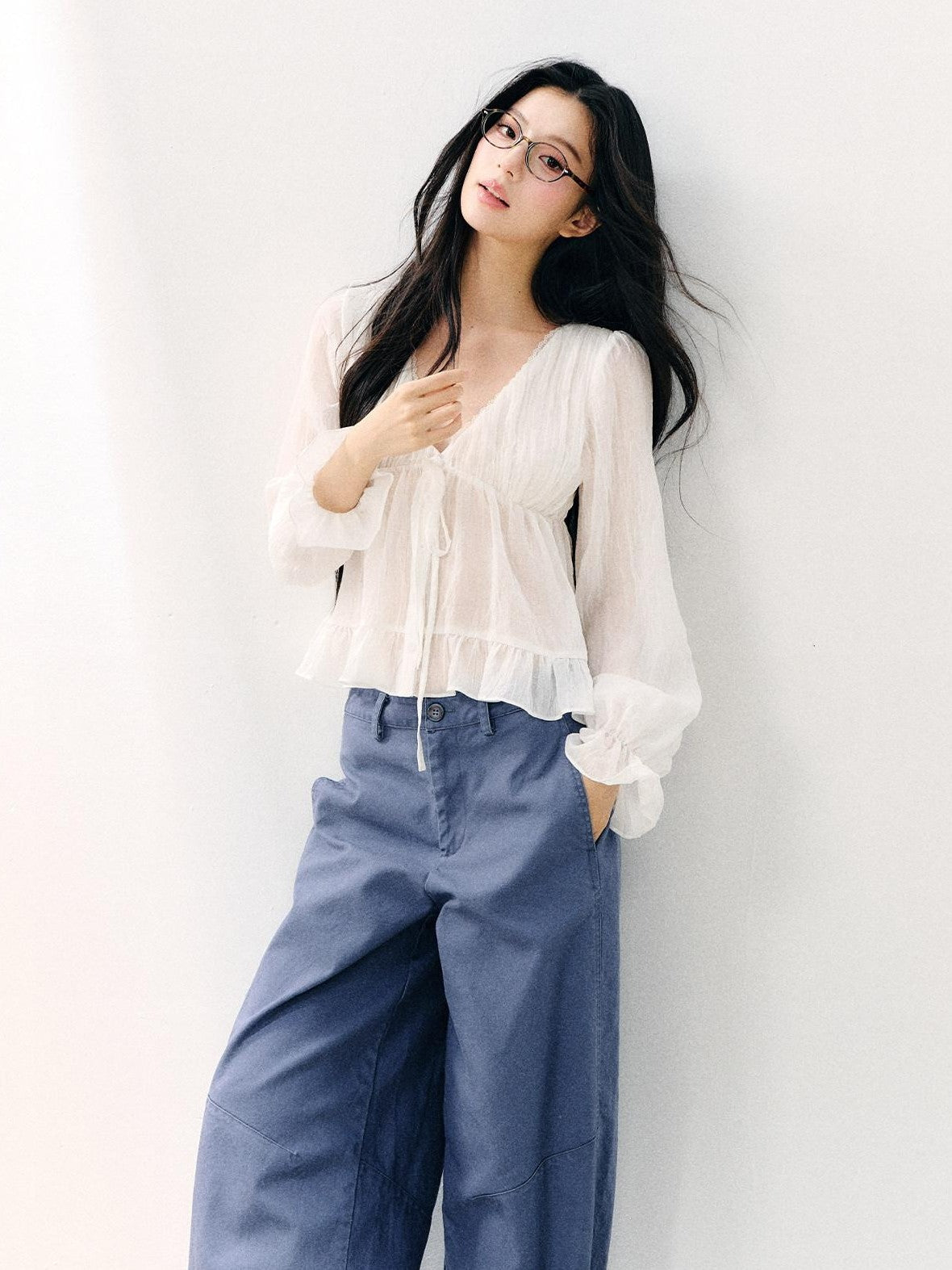 7Shiftin White Tie V-neck Double Ruffle Chiffon Women&