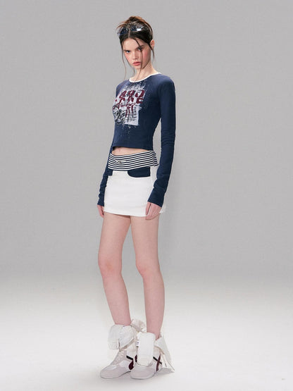 The NeverMore Cotton Blend Letter Print American Slim Fit Cropped Women Long Sleeve T-Shirts