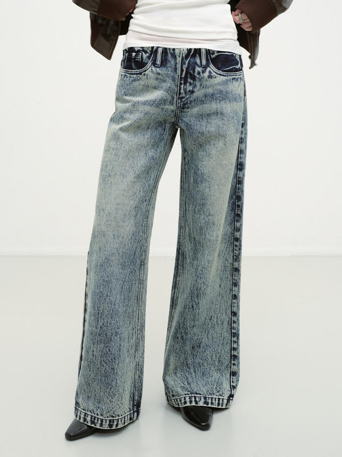 RUN TO THE FUTURE Vintage Washed Distressed Low Rise Durable Snow Blue Denim Women Straight Jeans