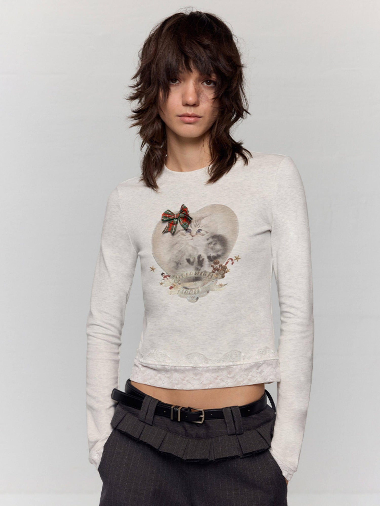 RUN TO THE FUTURE Stretch Cotton Slim Vintage Commuter Printed Lace Long Sleeve Women Crop Tops