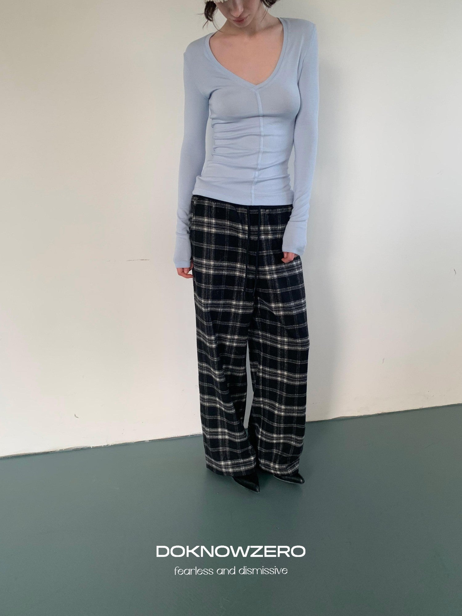 DKZ OFFICIAL Black Plaid Pockets Women&