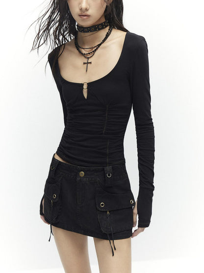 Low pixel Slim Fit Ruched Stretch Cotton Gothic Black Women U Neck Long Sleeve Crop Tops