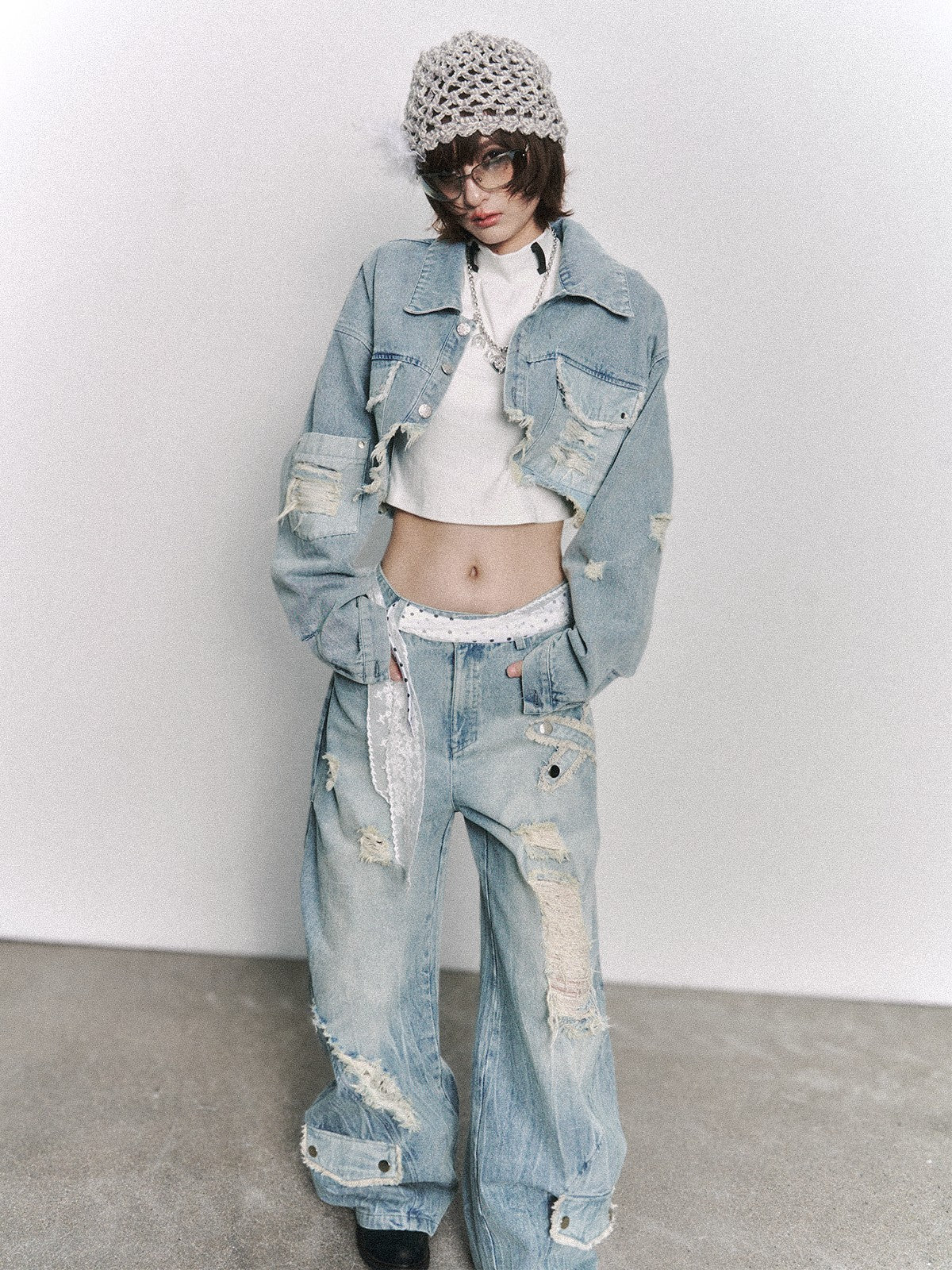 Frustration Garden Light Blue Washed Distressed Ripped Frayed Hem Women&