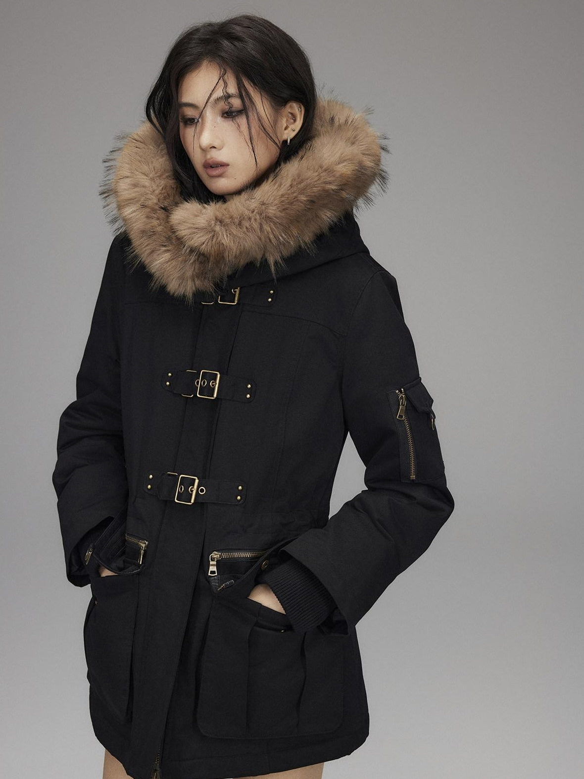 Low pixel Warm Cotton Utility Cinched Waist Multi Pocket Hooded Women Black Puffer Jackets