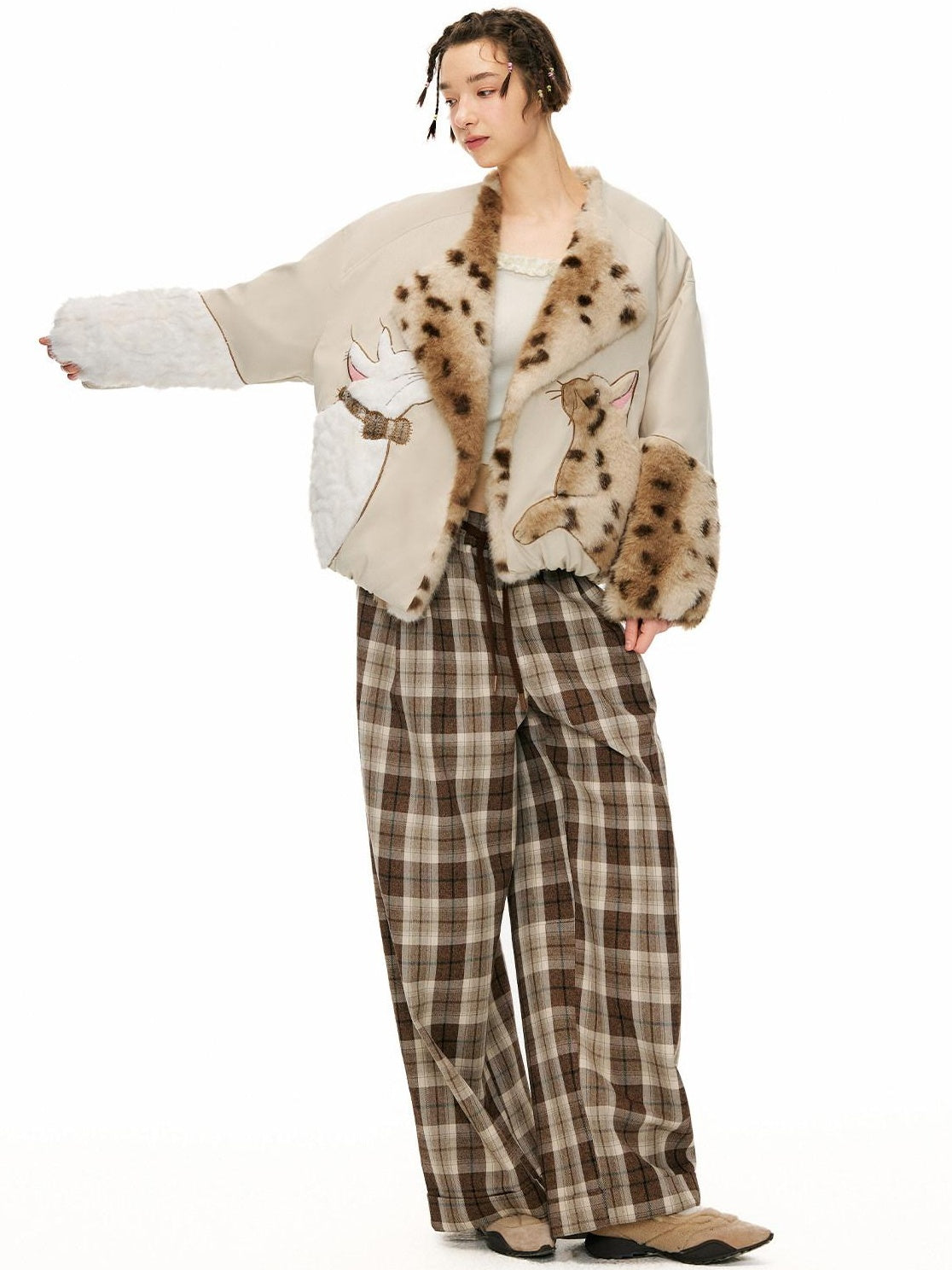 OuttheBlue 90 Percent Duck Down Warm Thick Casual Loose Short Lapel Women Down Jackets