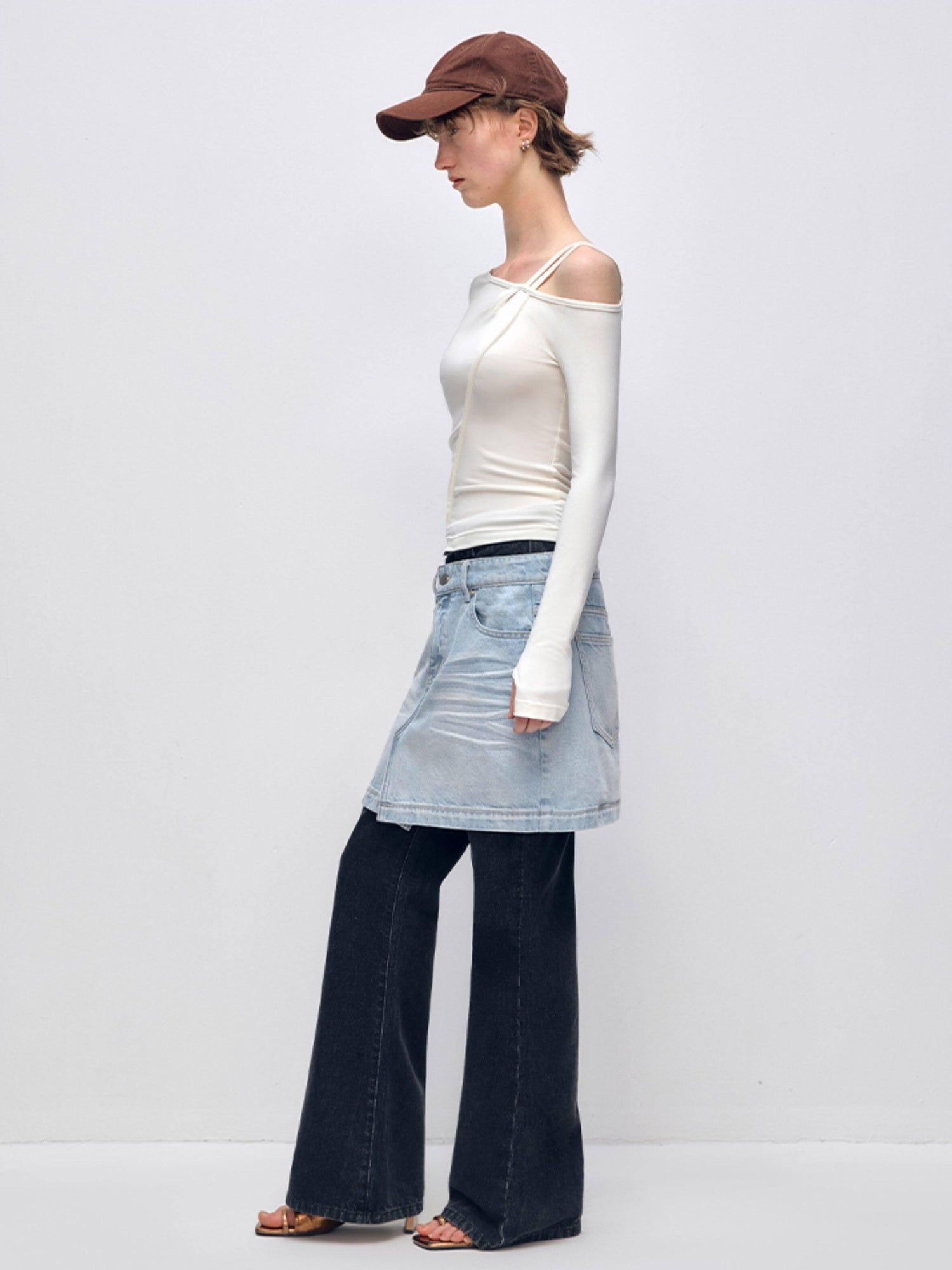 RUN TO THE FUTURE Quick Dry Modal Slim Asymmetric Neckline Cream Cropped Long Sleeve T-Shirts