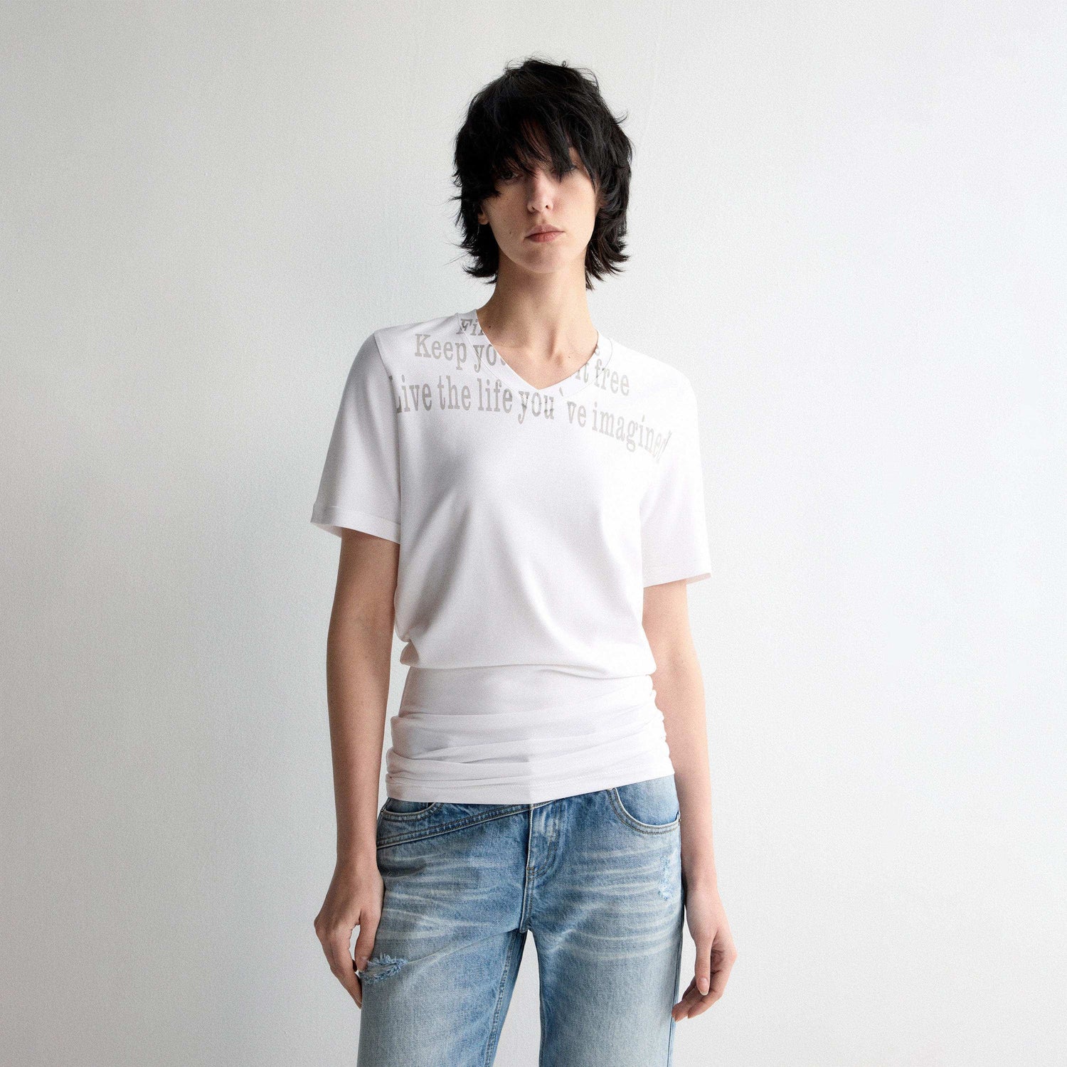 RUN_TO_THE_FUTURE_Moisture_Wicking_V-neck_Slim_Fit_Creative_Print_Modal_Short_Sleeve_T-Shirts_MISSTT