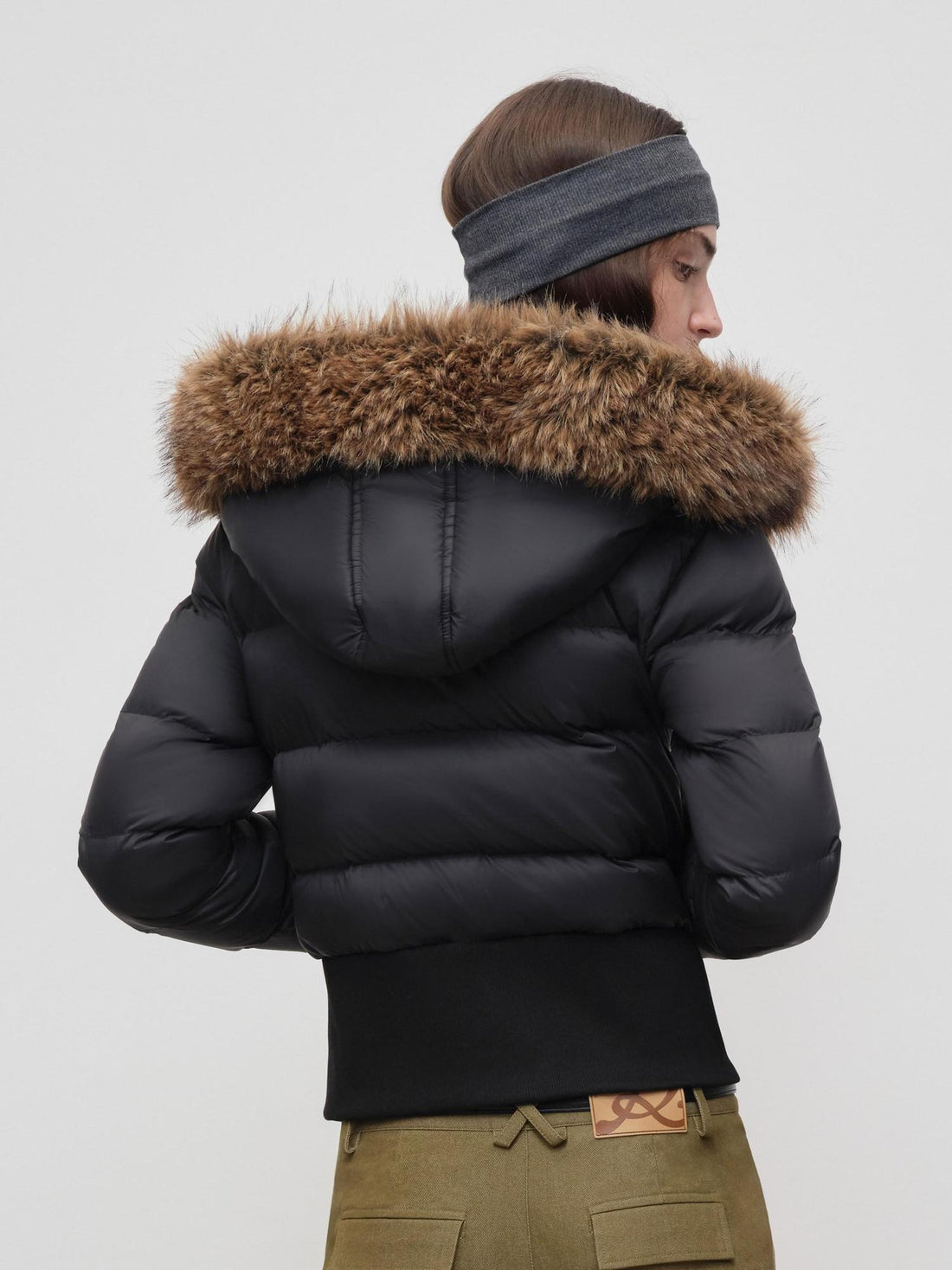 RUN TO THE FUTURE Warm 90 Percent White Duck Slim Hooded Fur Collar Black Women Zip Down Jackets